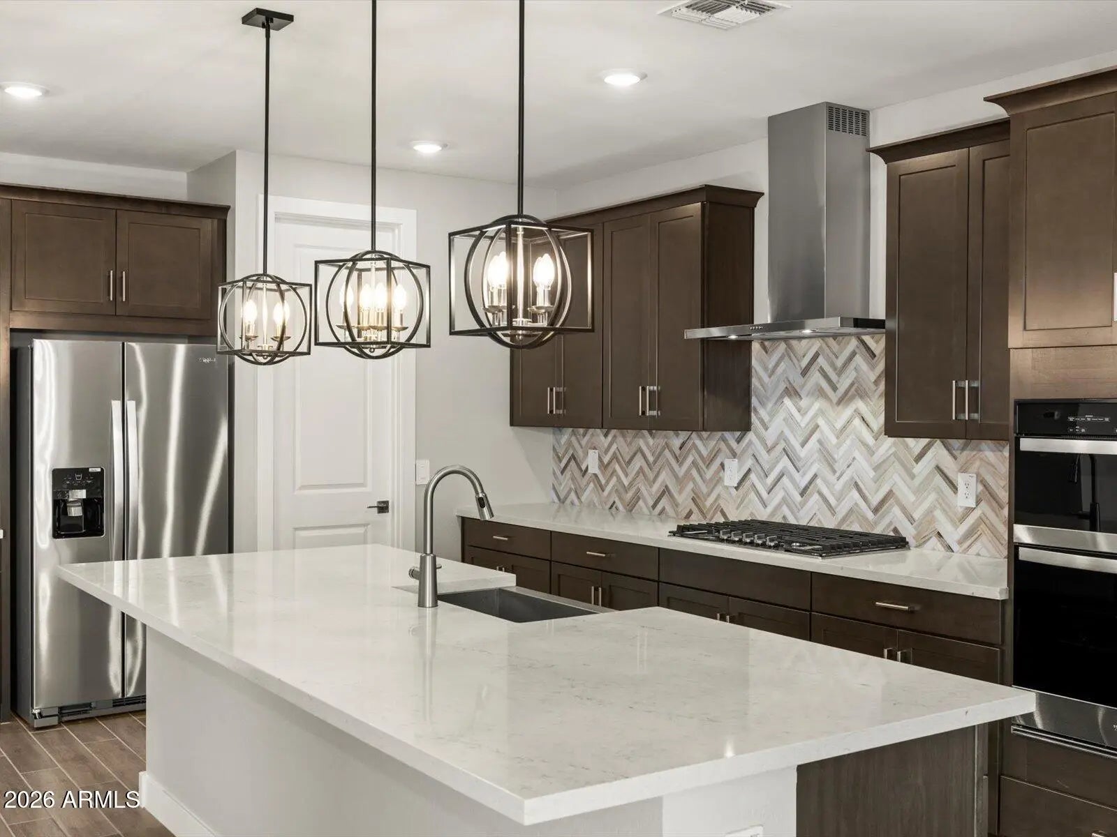 Photo of Listing #6986777