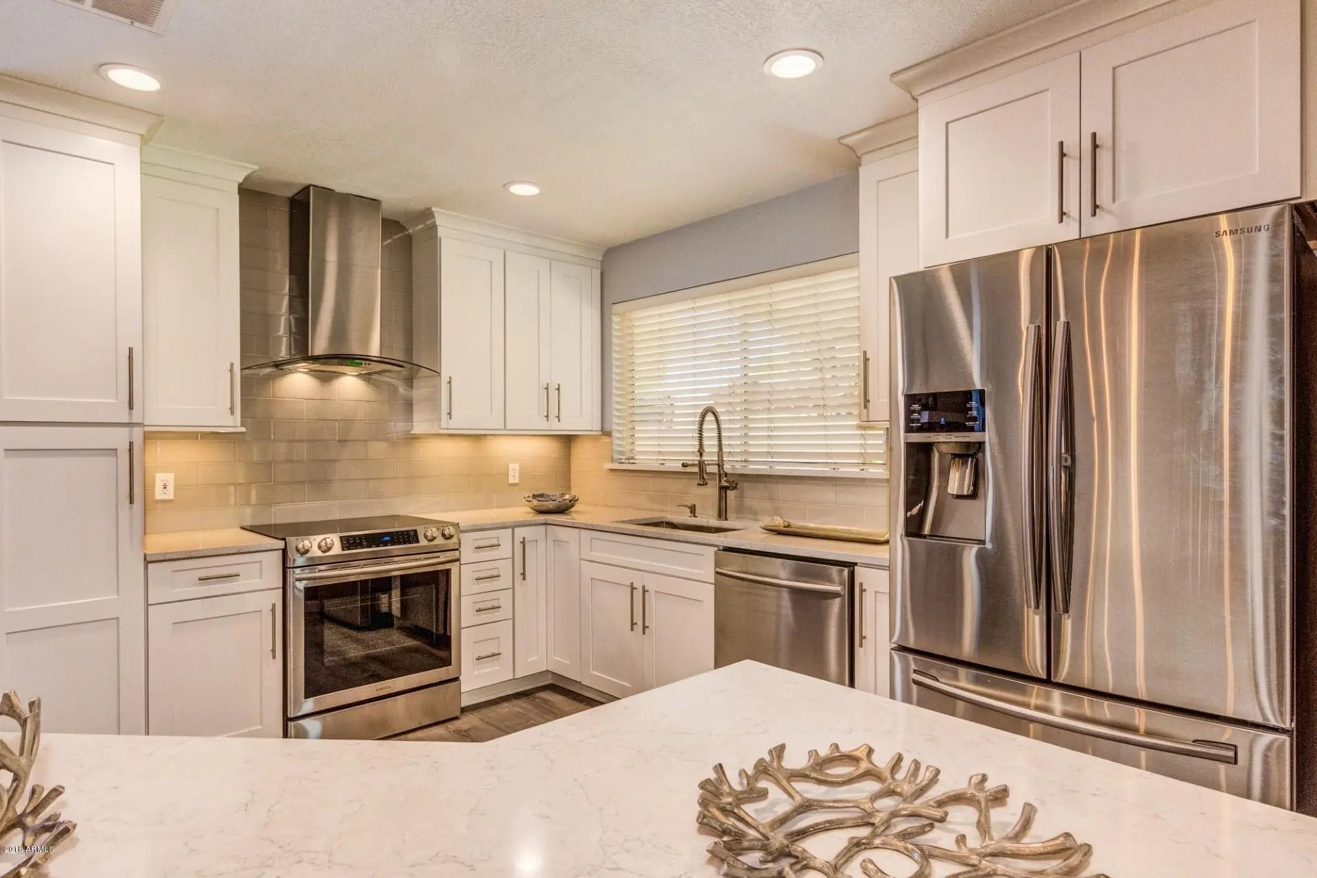 Photo of Listing #6987838