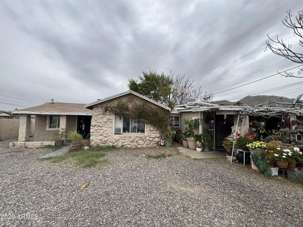 740 W Cinnabar Avenue, Phoenix