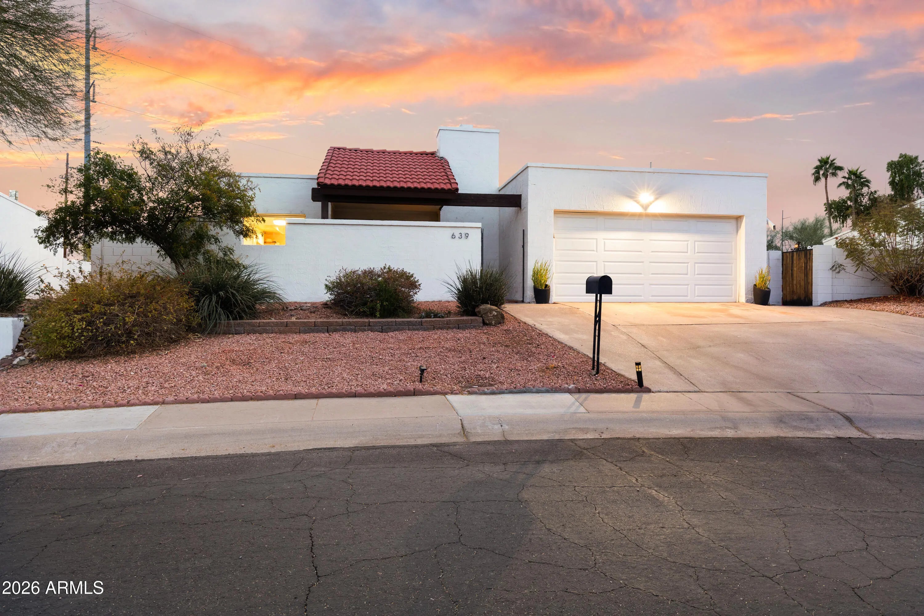 Photo of Listing #6989559