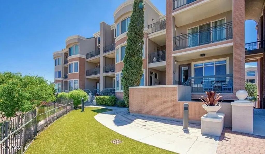 425 W Rio Salado Parkway (unit 112), Tempe