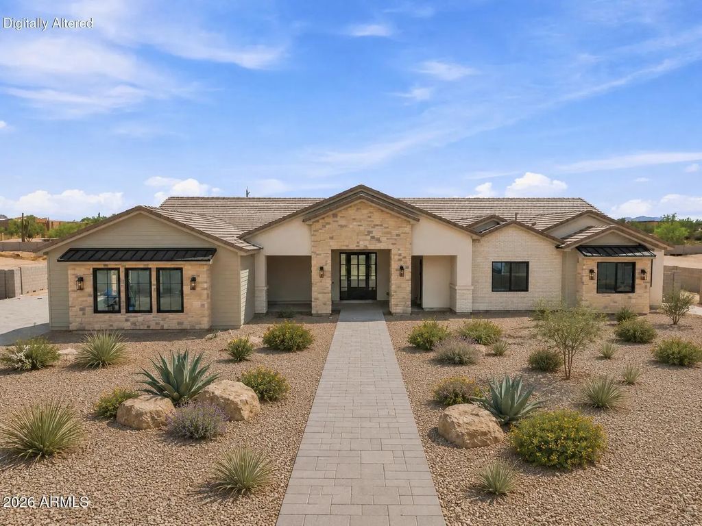 4352 E Forest Pleasant Place, Cave Creek