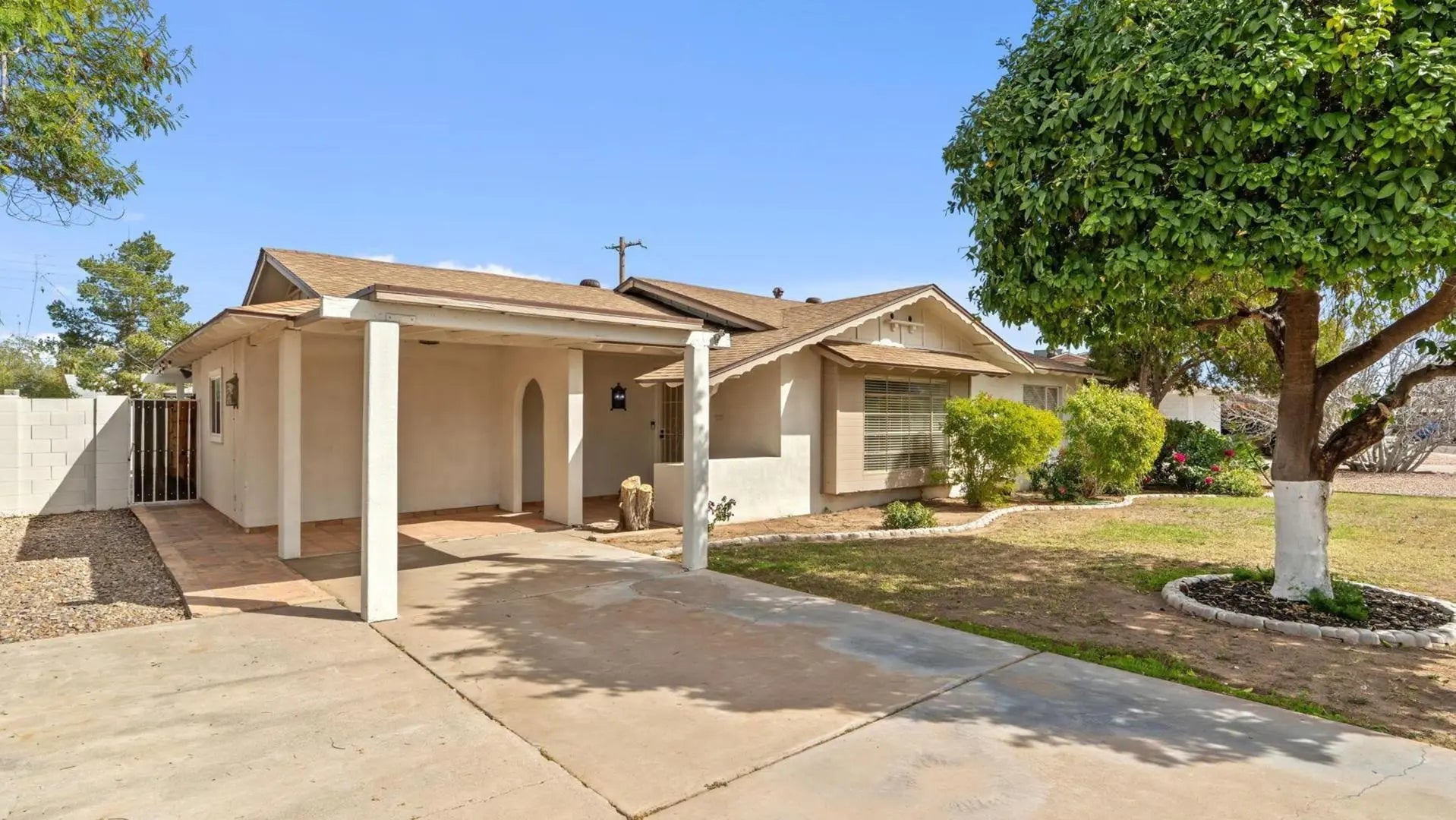 Photo of Listing #6990002