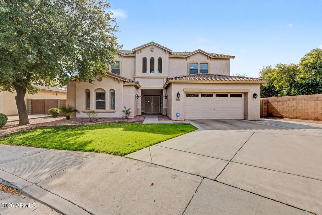 4067 E County Down Drive, Chandler