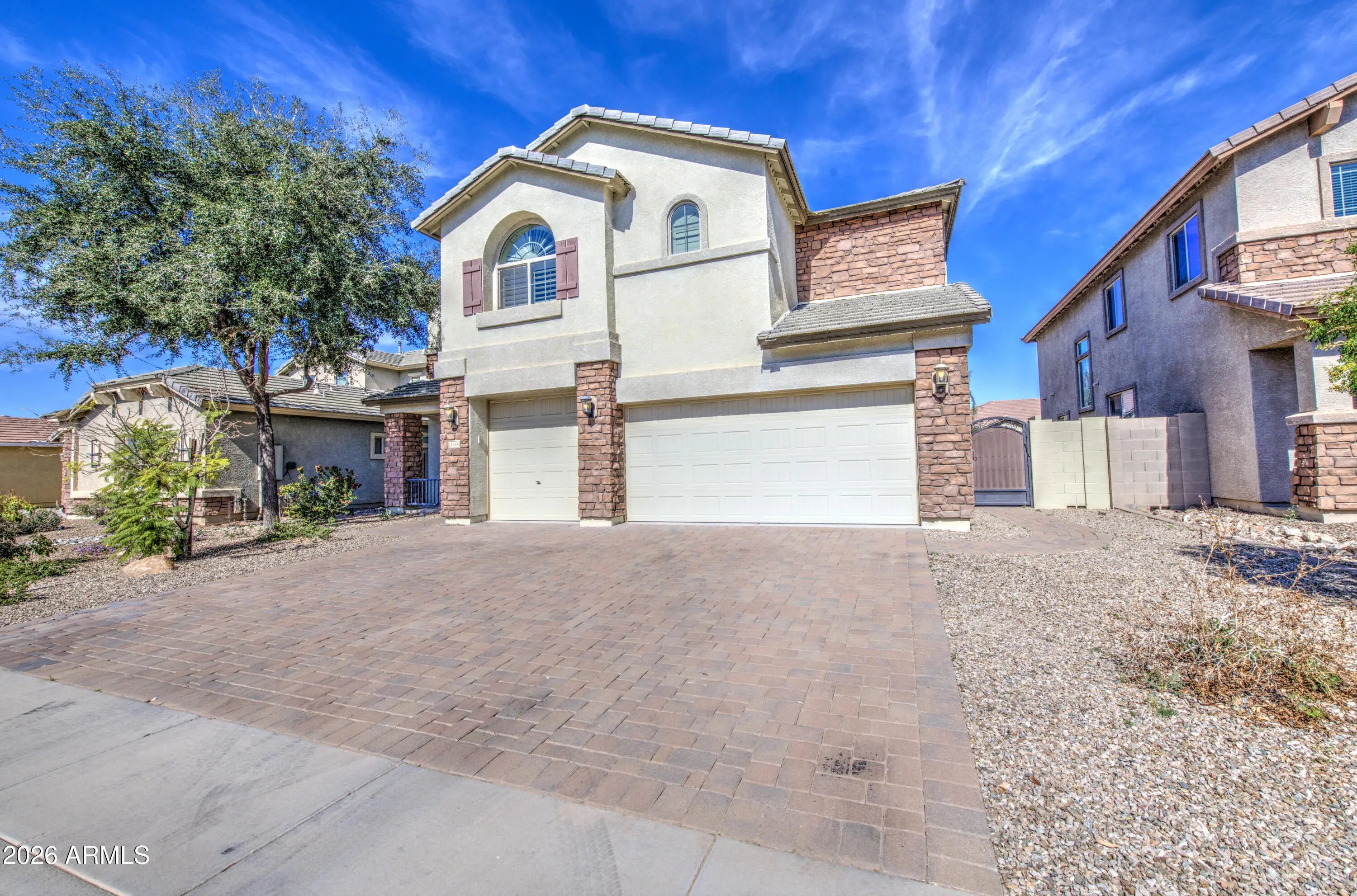 Photo of Listing #6988819