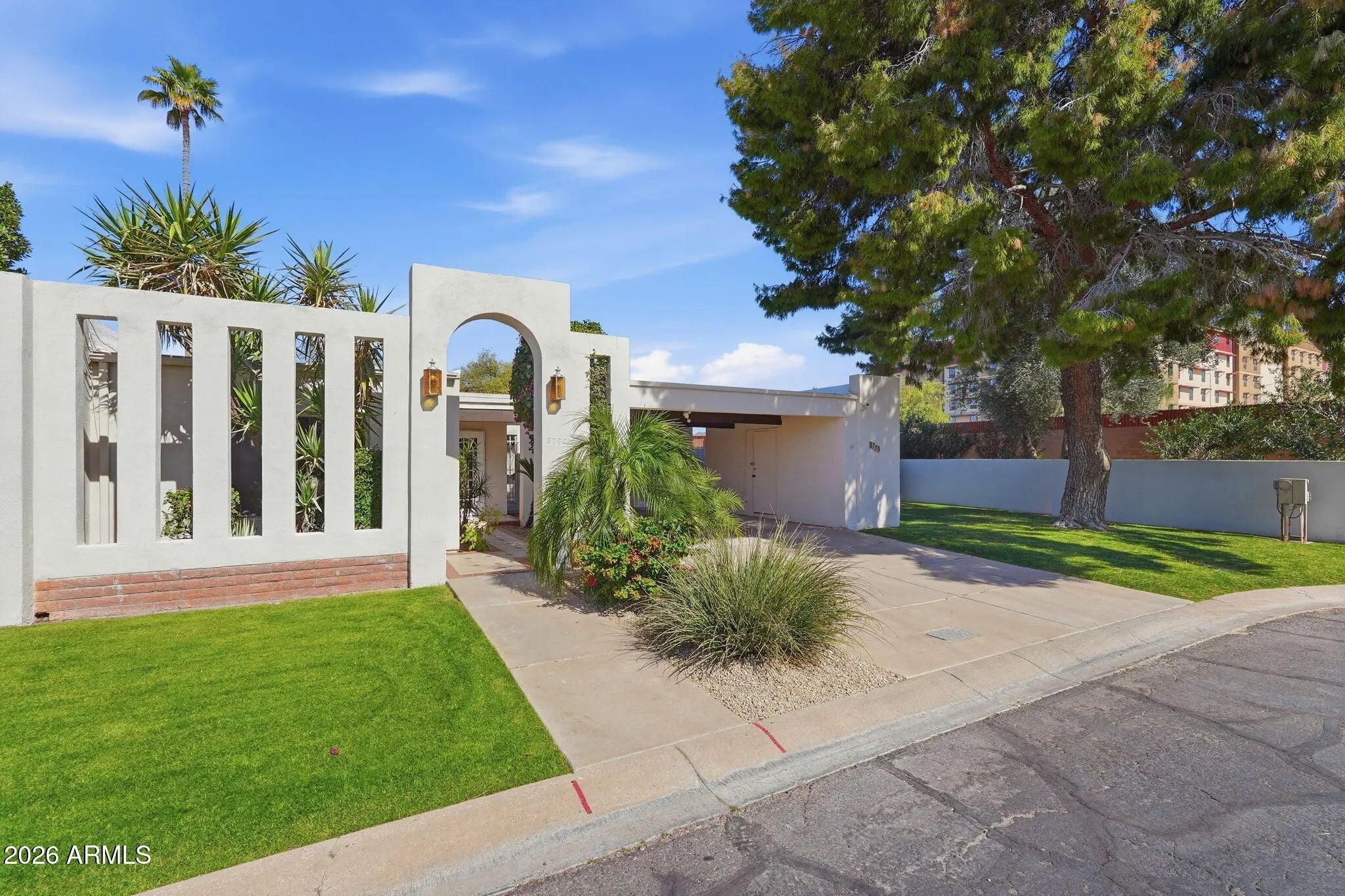 Photo of Listing #6987496