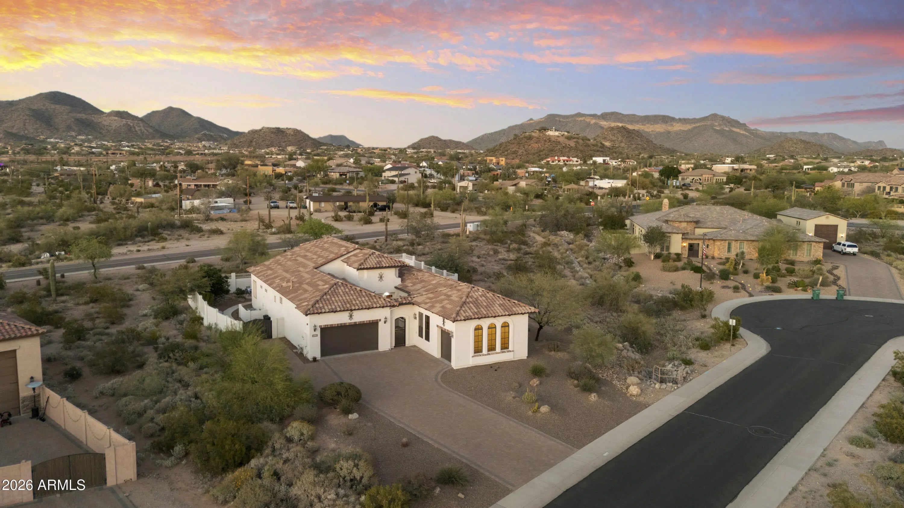 Photo of Listing #6993936