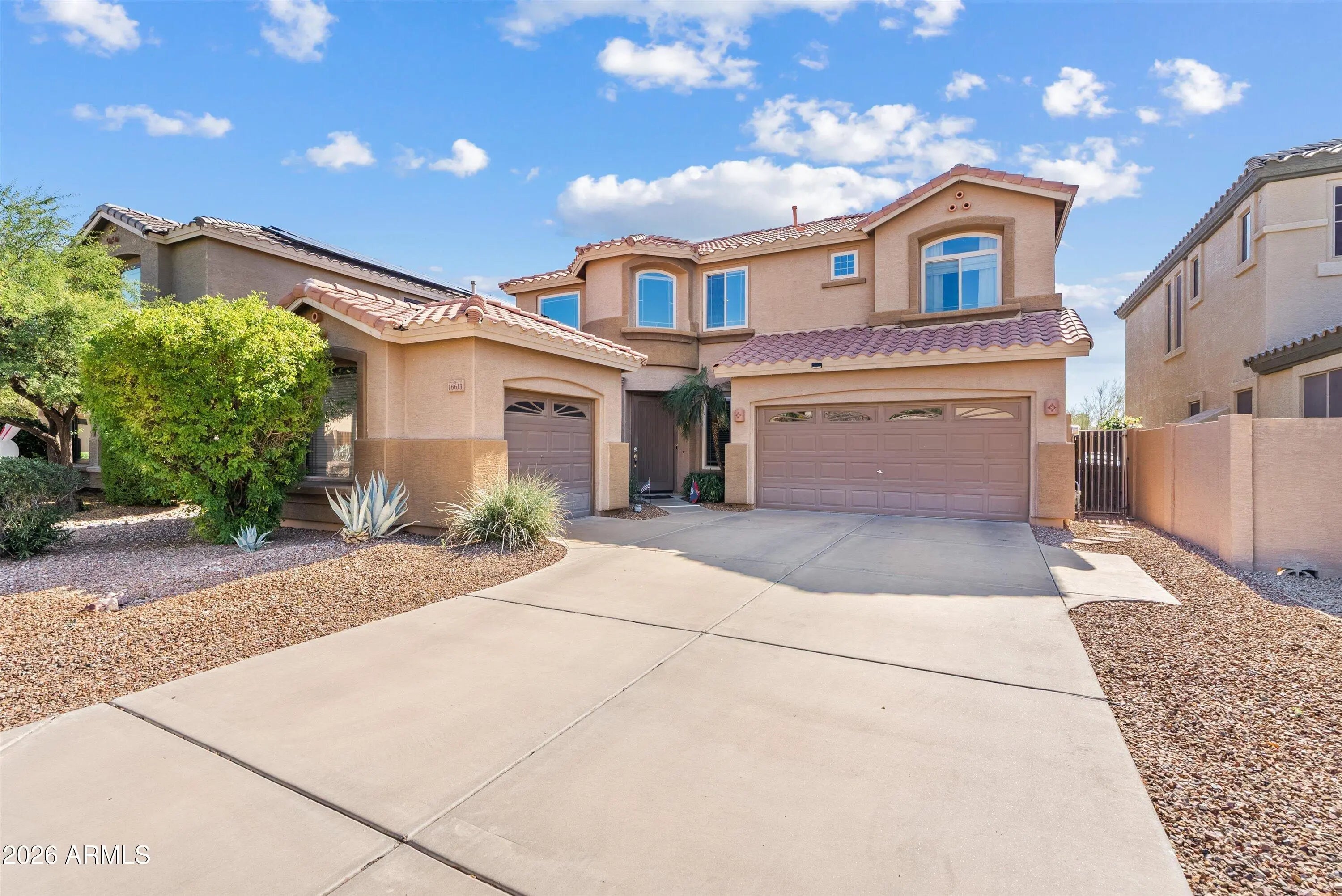 Photo of Listing #6987712