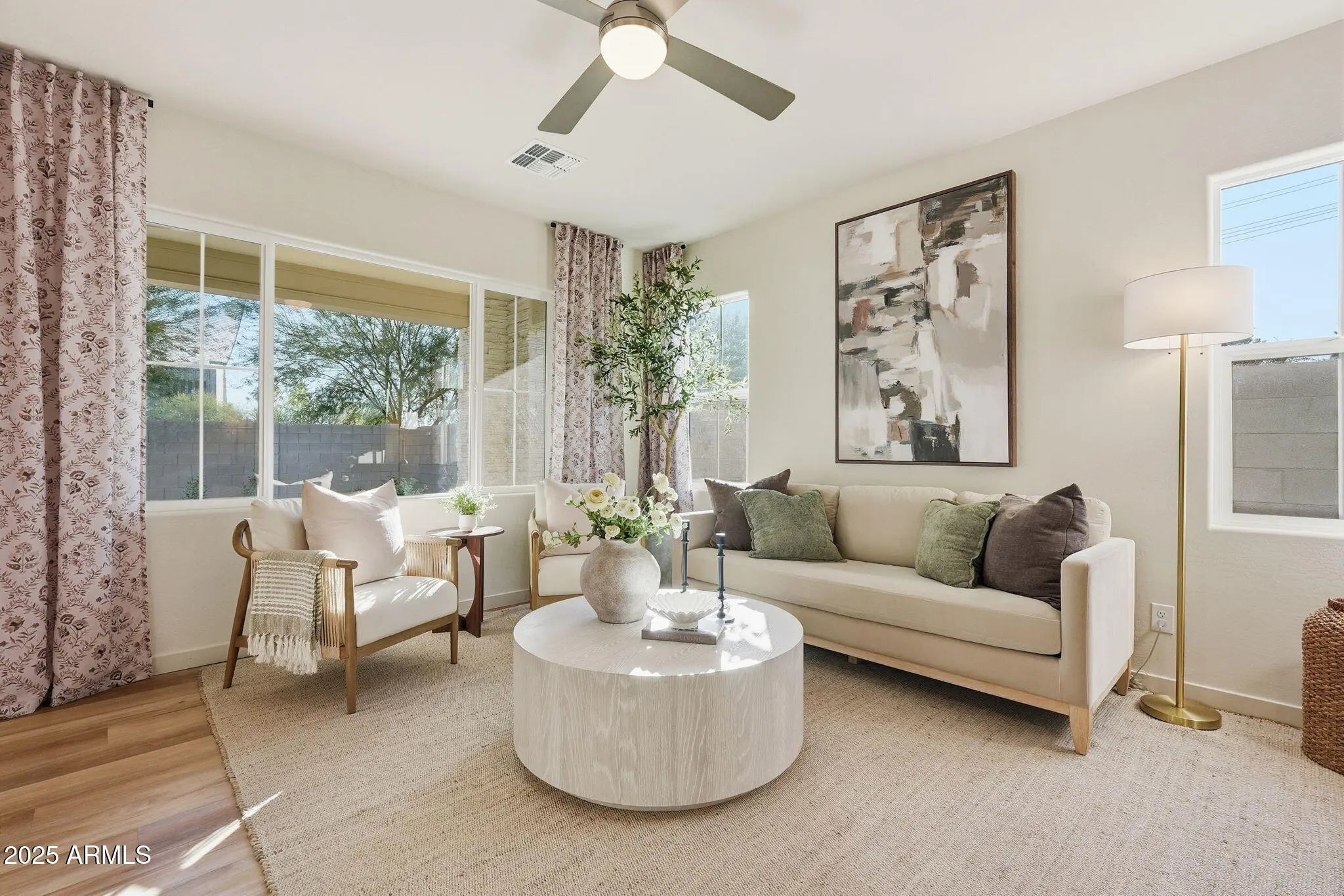 Photo of Listing #6987892