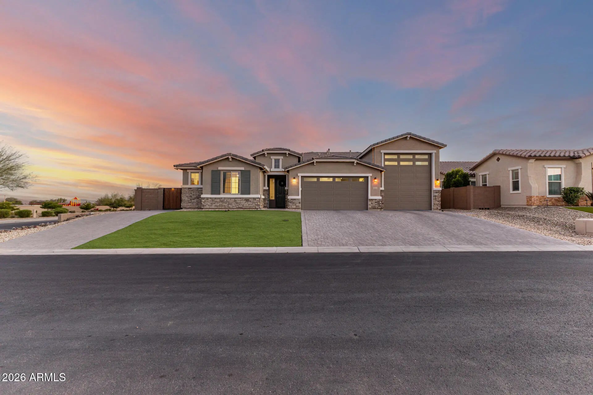 Photo of Listing #6988050