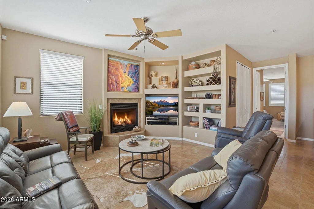 34457 N Legend Trail Parkway (unit 1020), Scottsdale