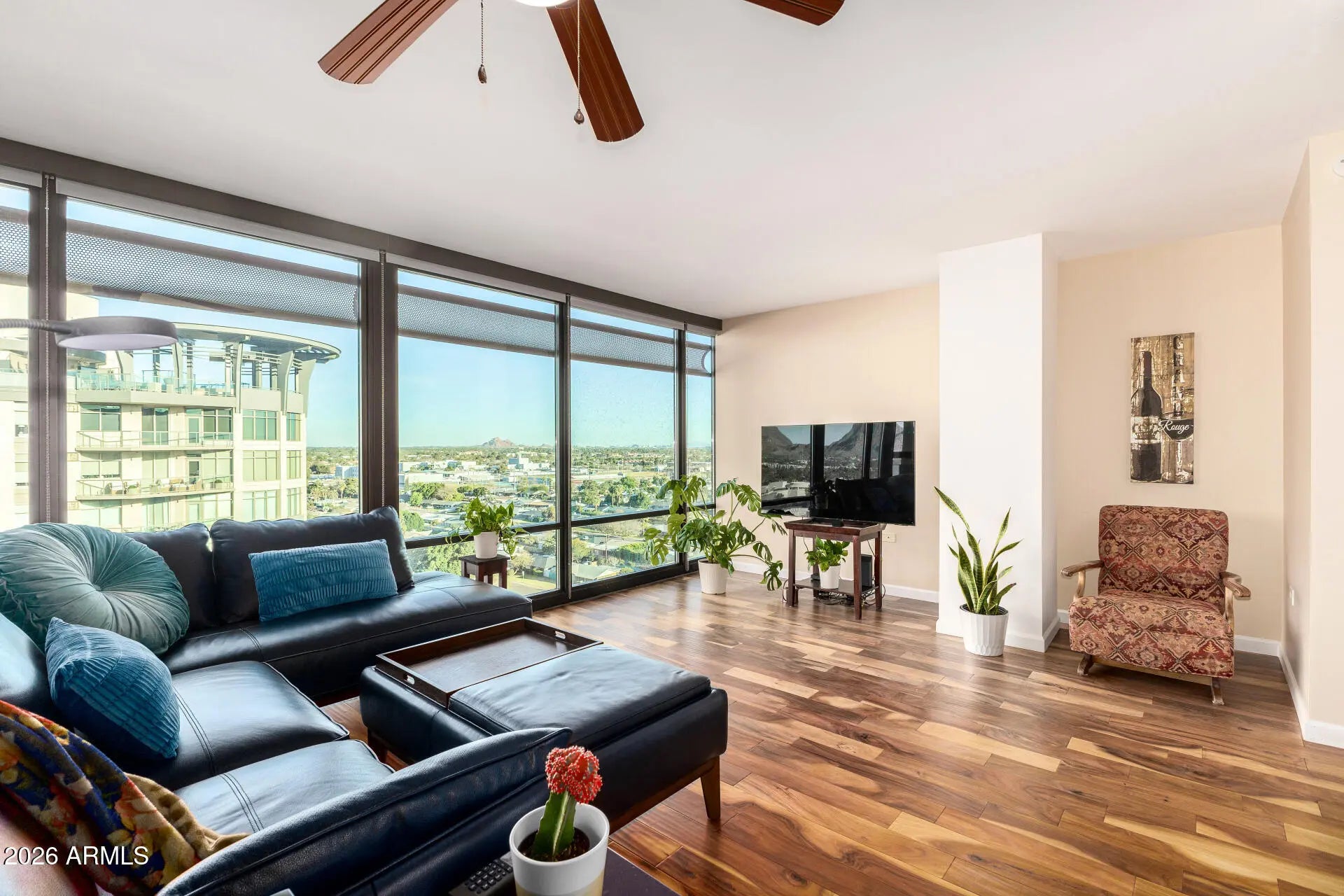 Photo of Listing #6993472