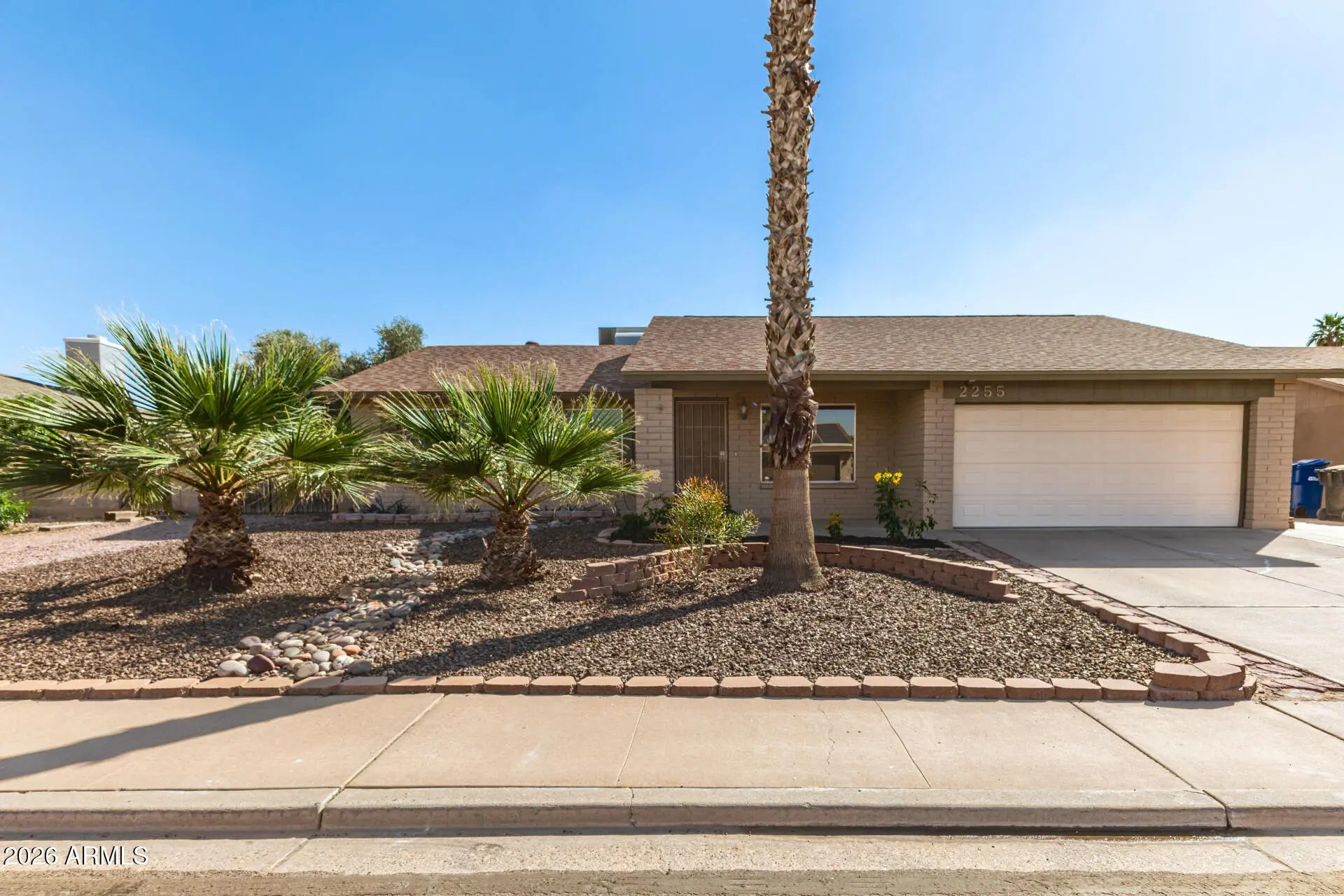 Photo of Listing #6993903