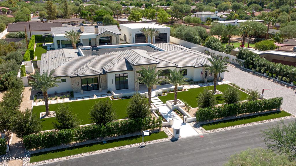 10805 N 83rd Street, Scottsdale
