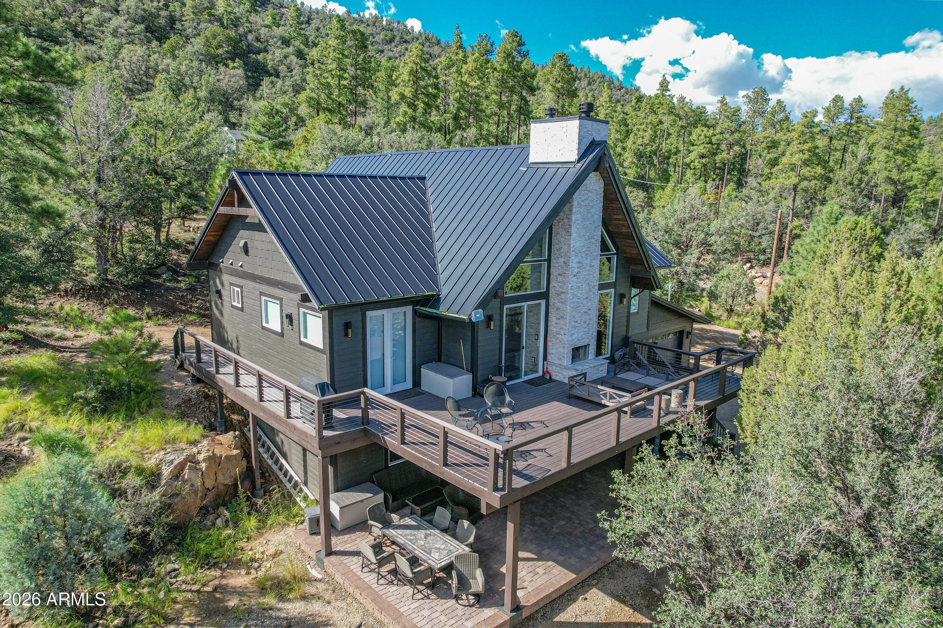 Photo of Listing #6988824