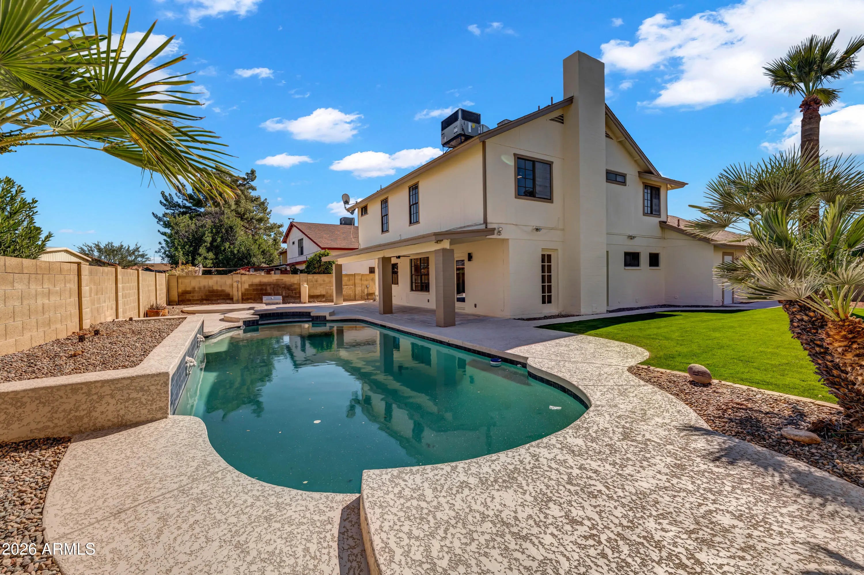 Photo of Listing #6988322