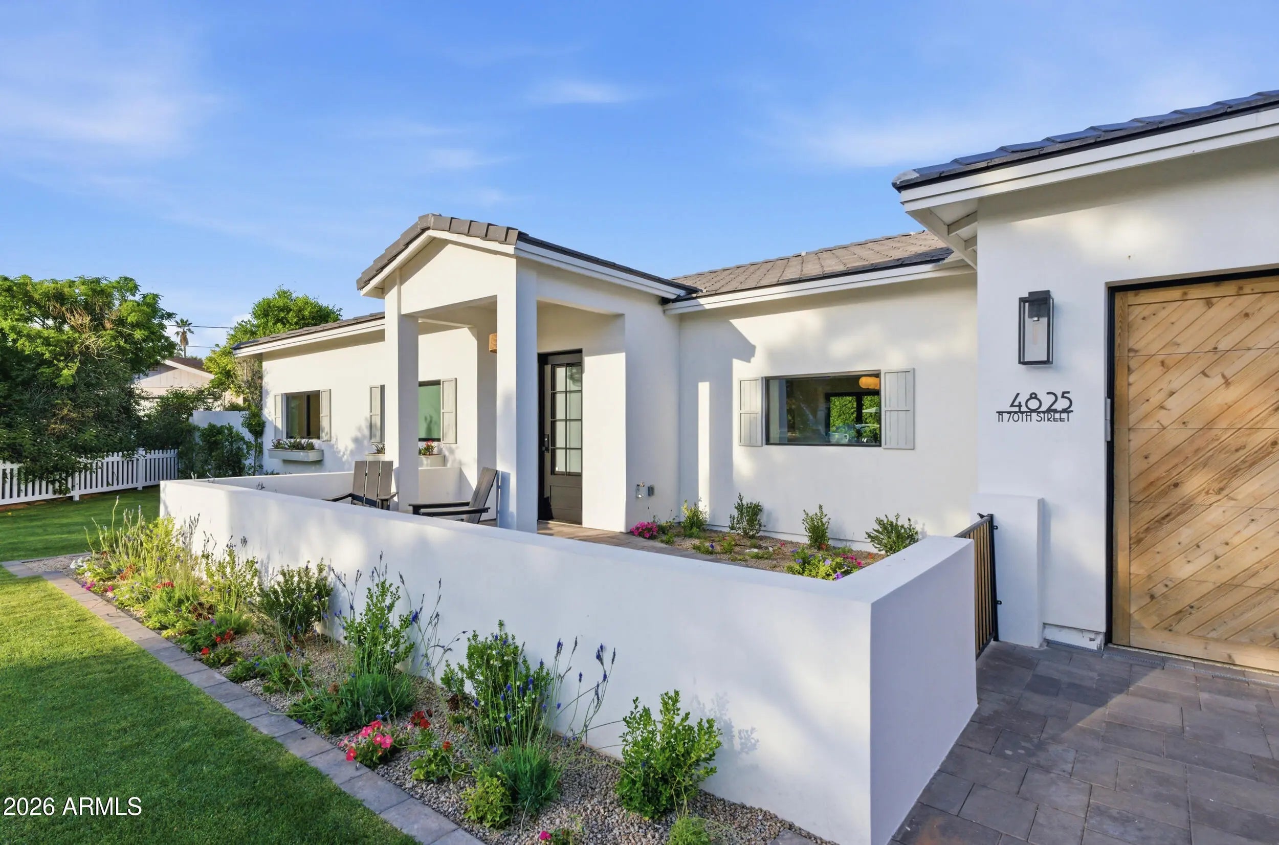 Photo of Listing #6988347