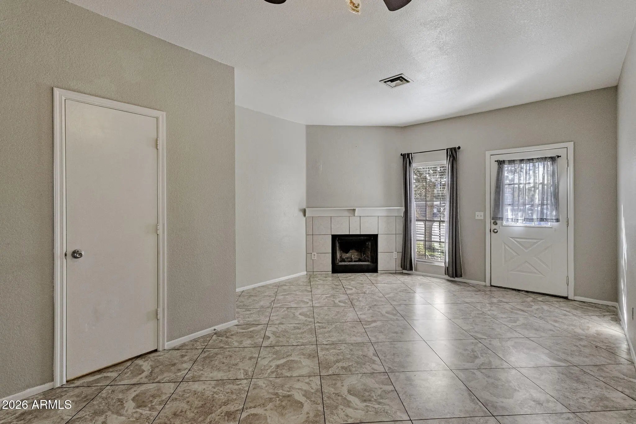 Photo of Listing #6988525