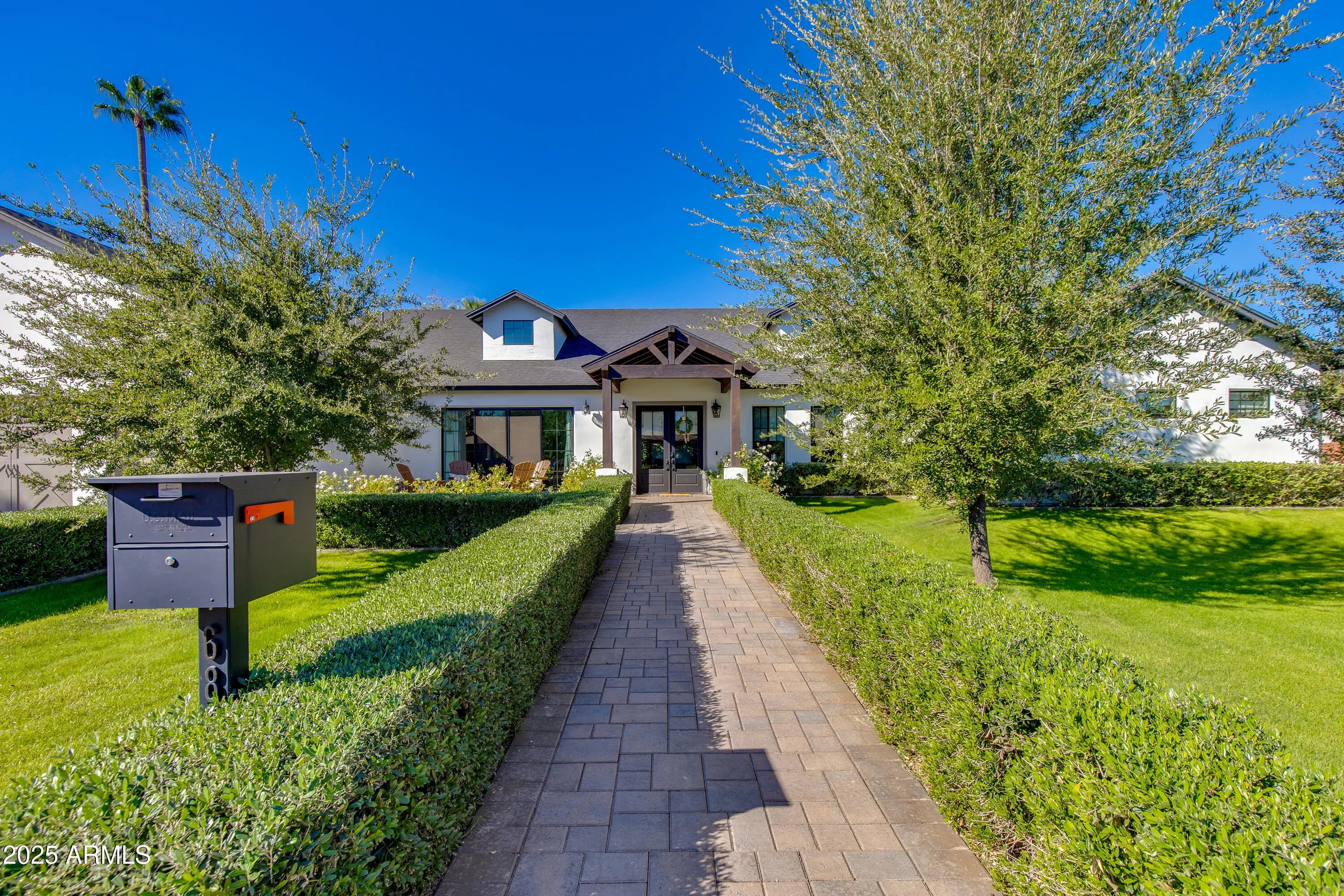 Photo of Listing #6988524