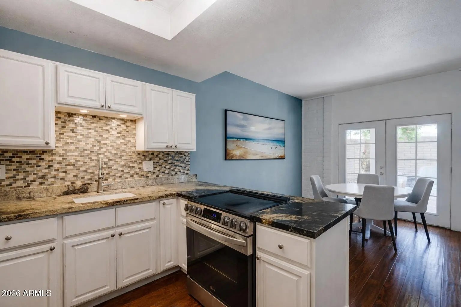 Photo of Listing #6988622