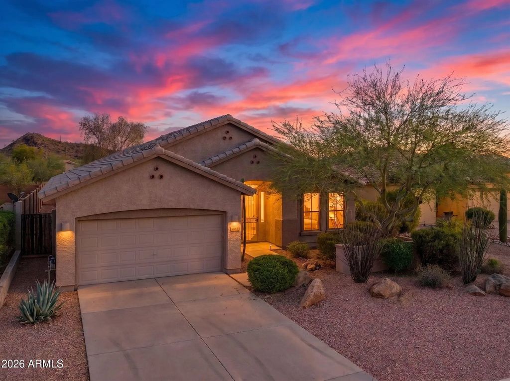 6745 E Las Animas Trail, Gold Canyon