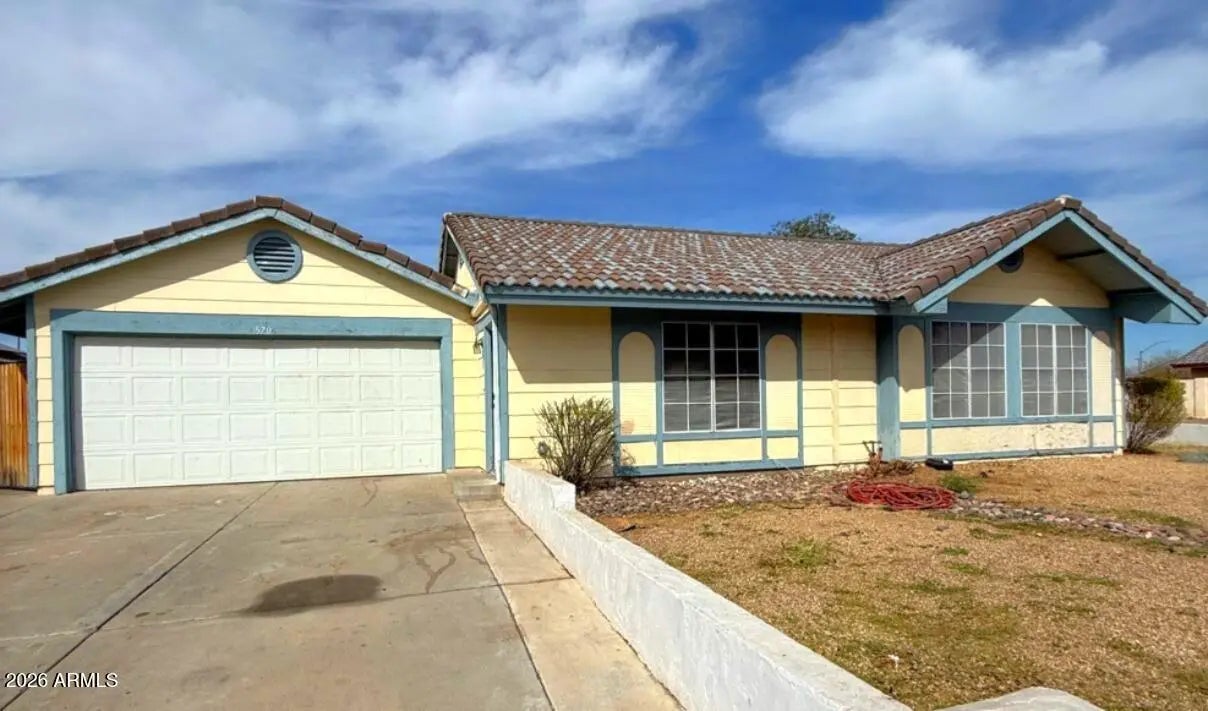 Photo of Listing #6989672