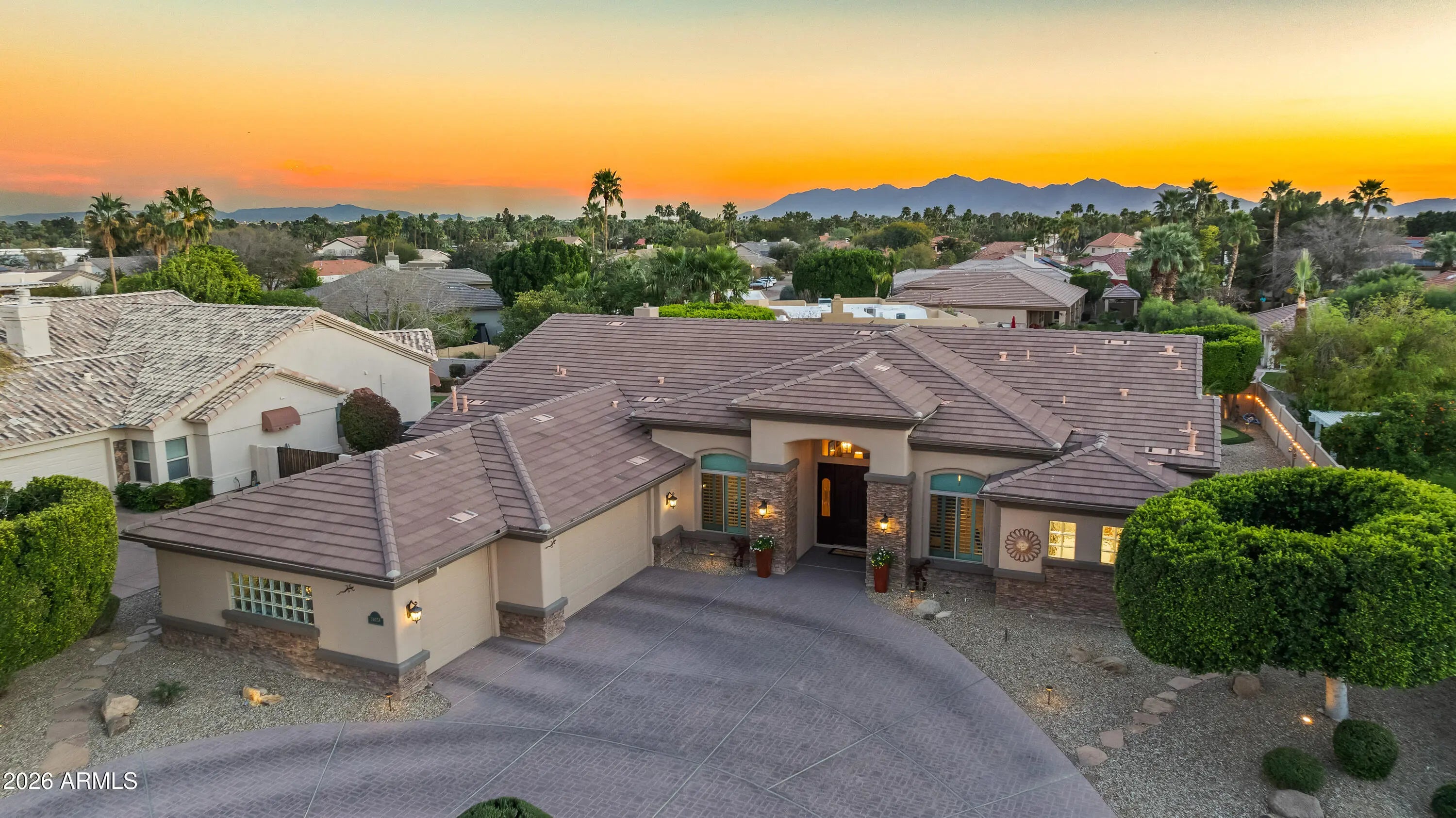 Photo of Listing #6988836