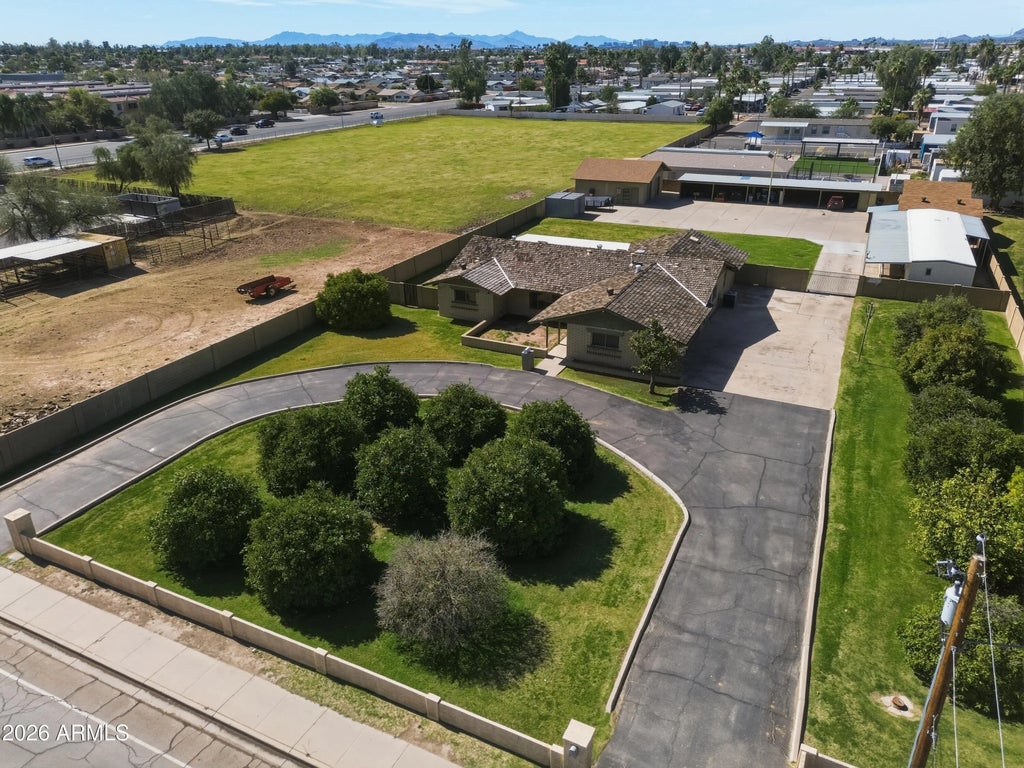 2042 N Center Street, Mesa