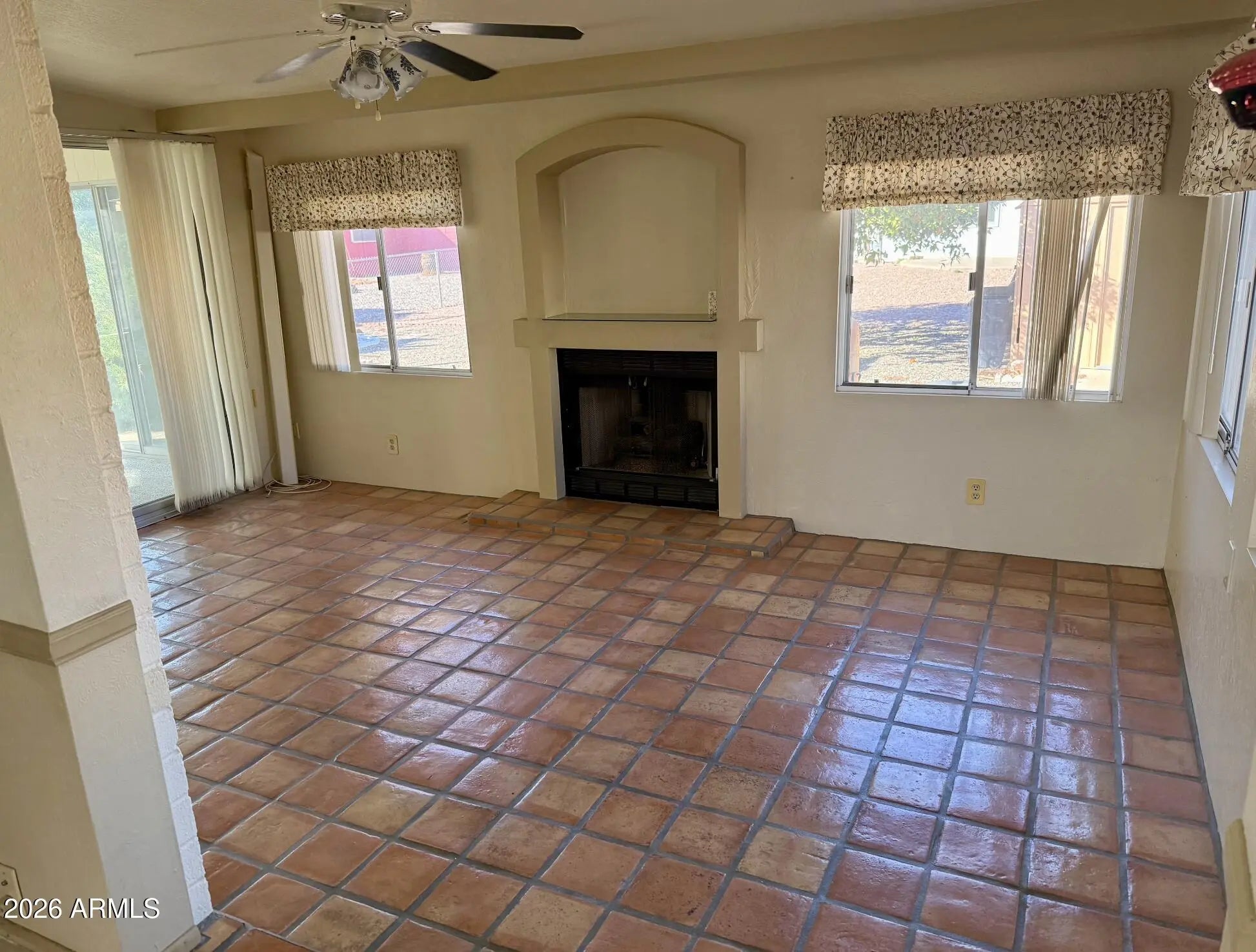 Photo of Listing #6988923