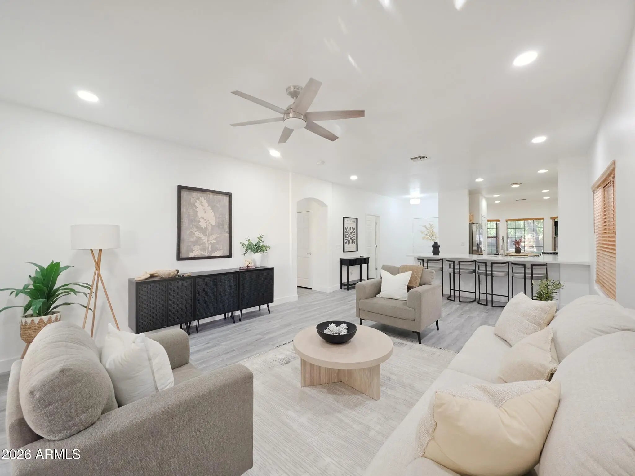 Photo of Listing #6989645