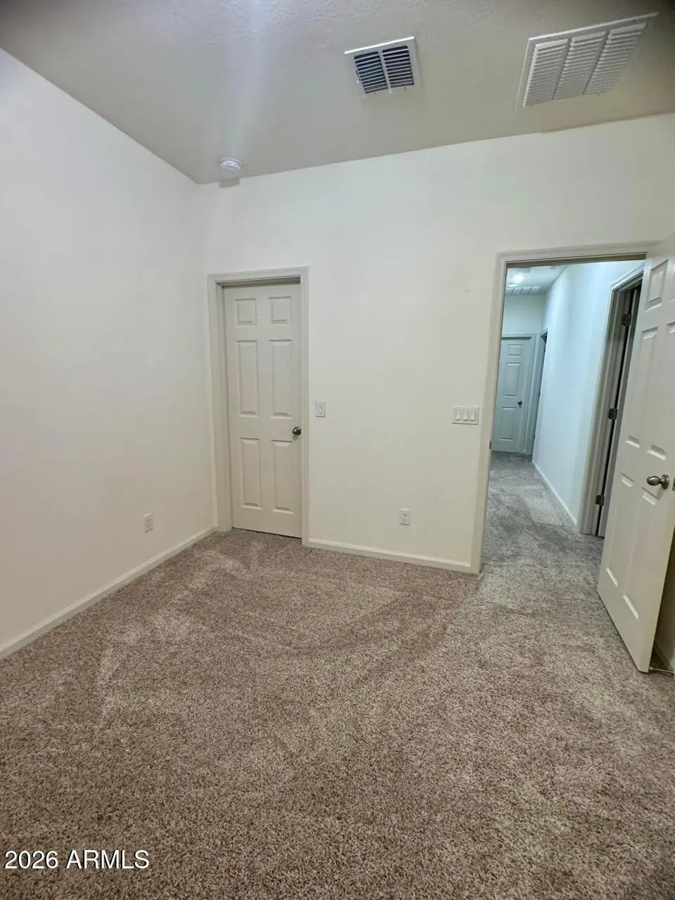 Photo of Listing #6992606