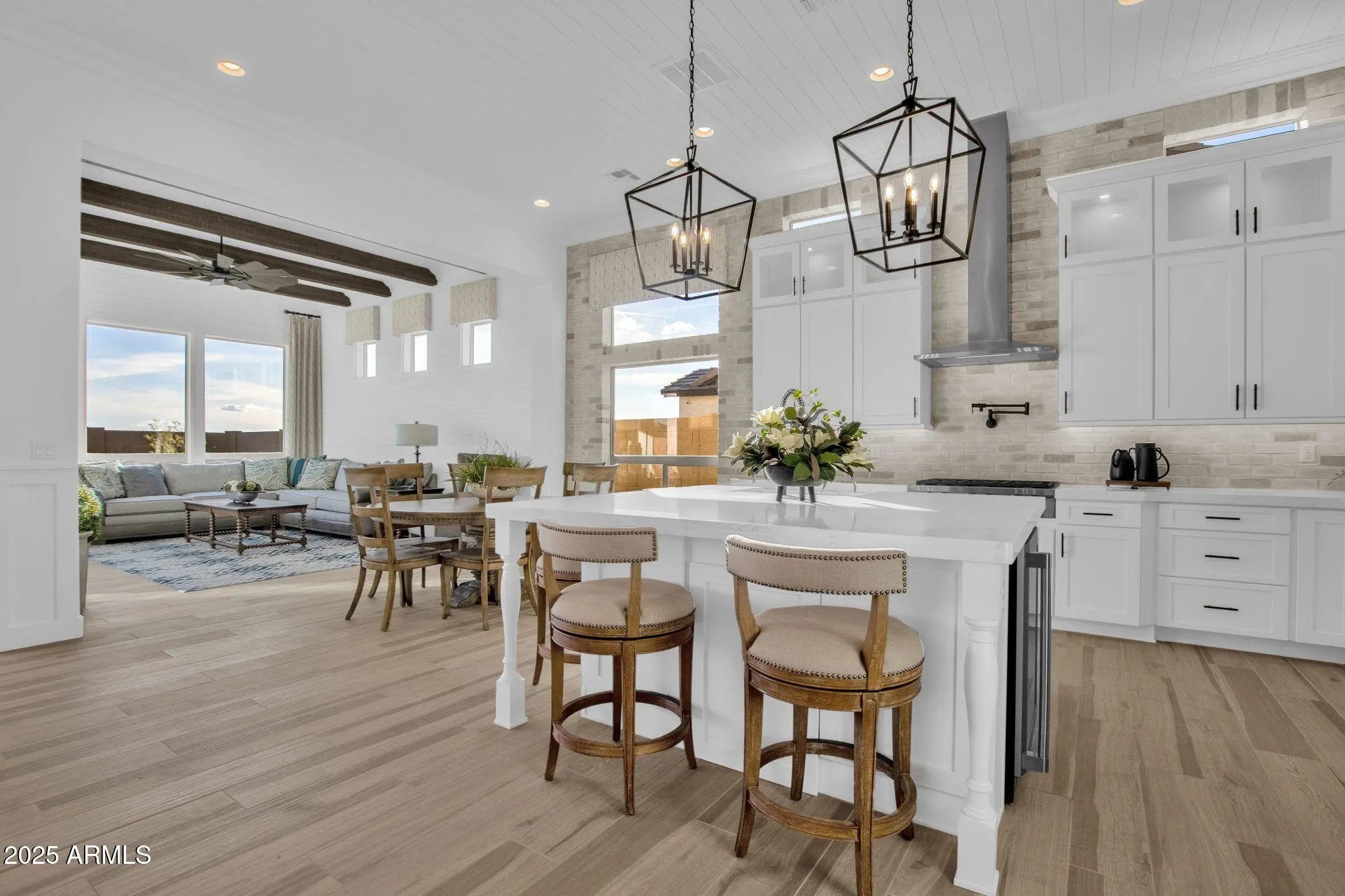 Photo of Listing #6988992