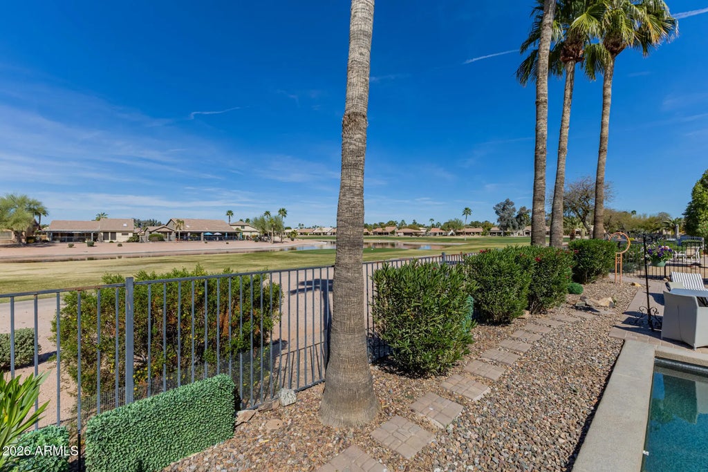 10222 E Arrowvale Drive, Sun Lakes