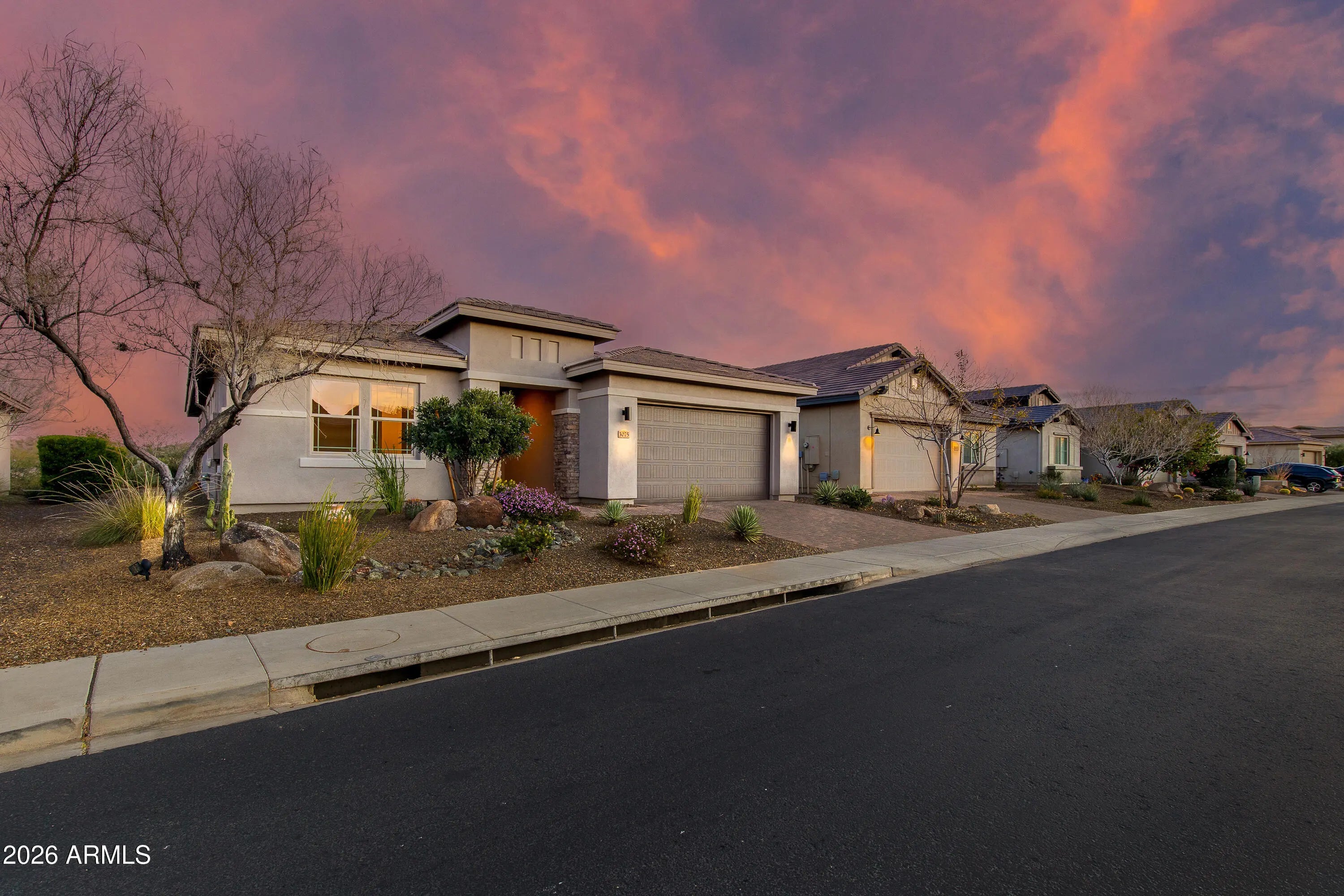 Photo of Listing #6990490