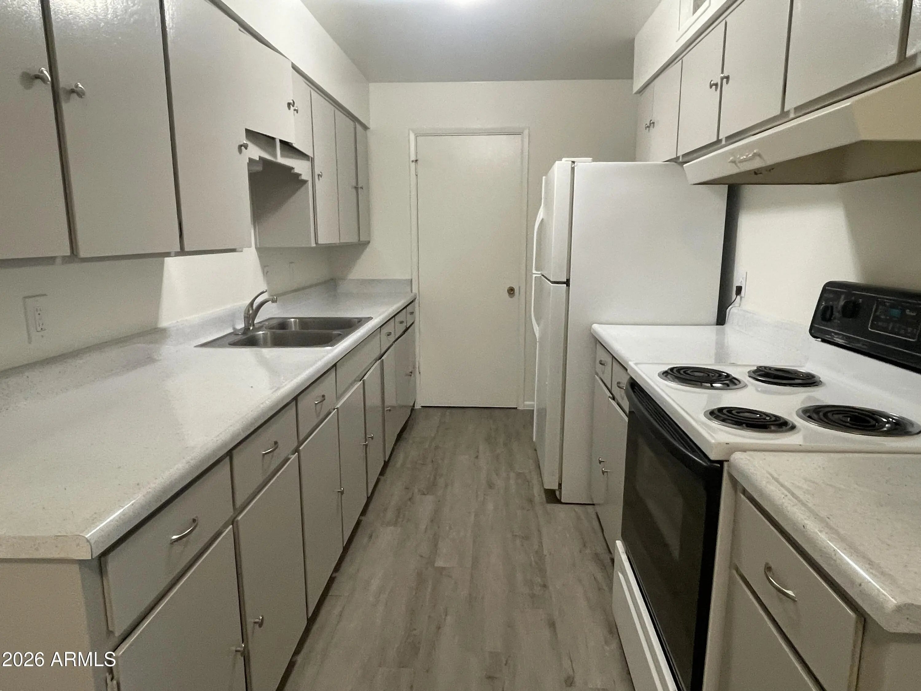 Photo of Listing #6989118