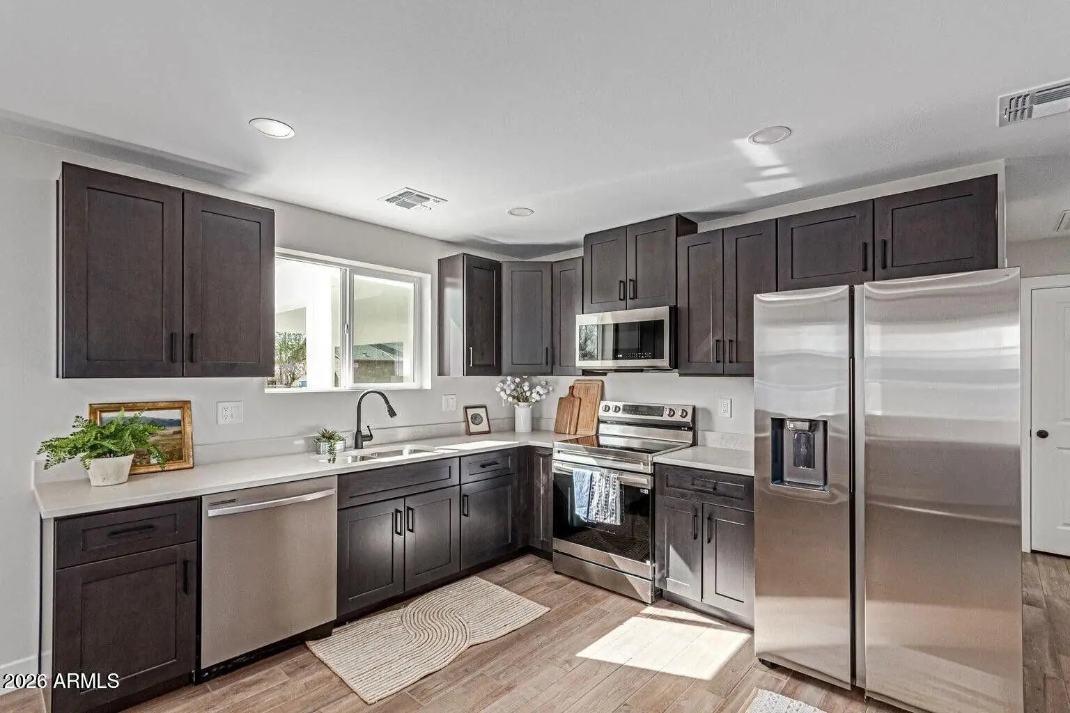 Photo of Listing #6989180