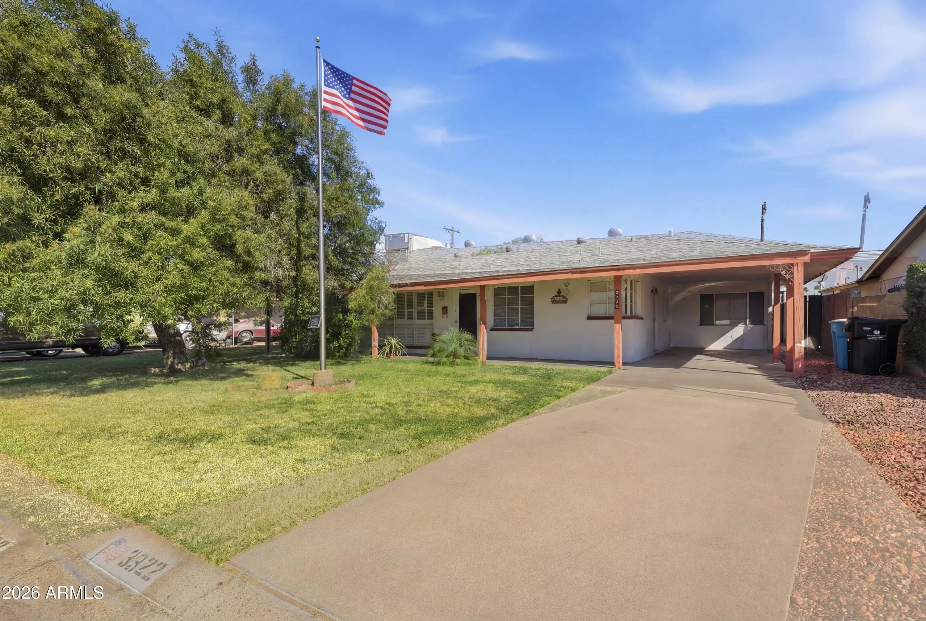 Photo of Listing #6994474