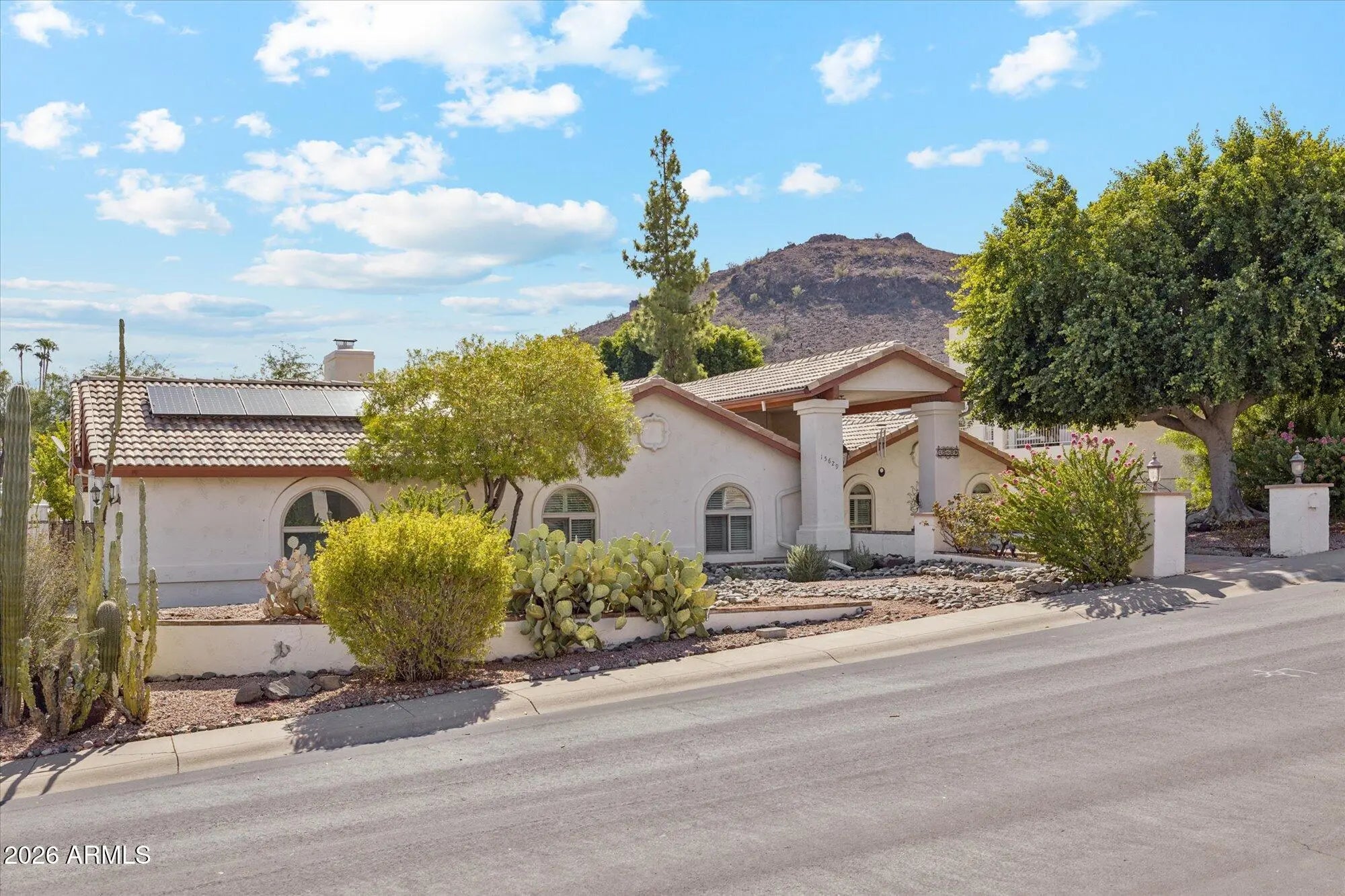 Photo of Listing #6989425