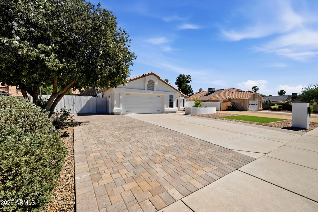 5716 E Estrid Avenue, Scottsdale