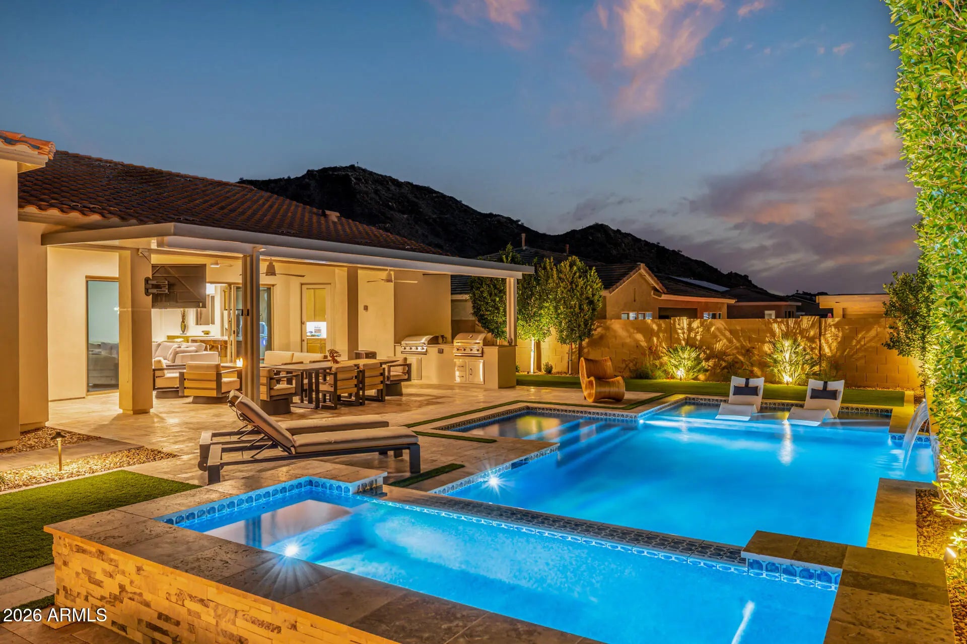 Photo of Listing #6989748