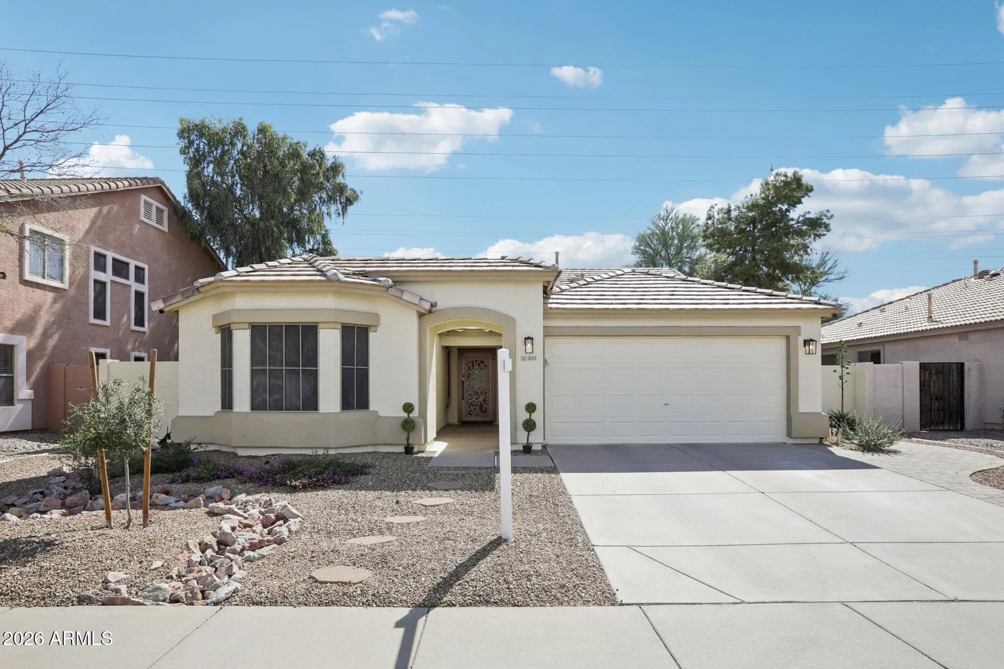 Photo of Listing #6990655