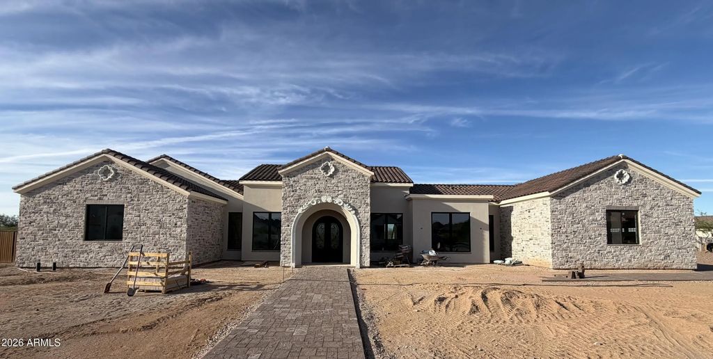 10914 W Golddust Drive, Queen Creek