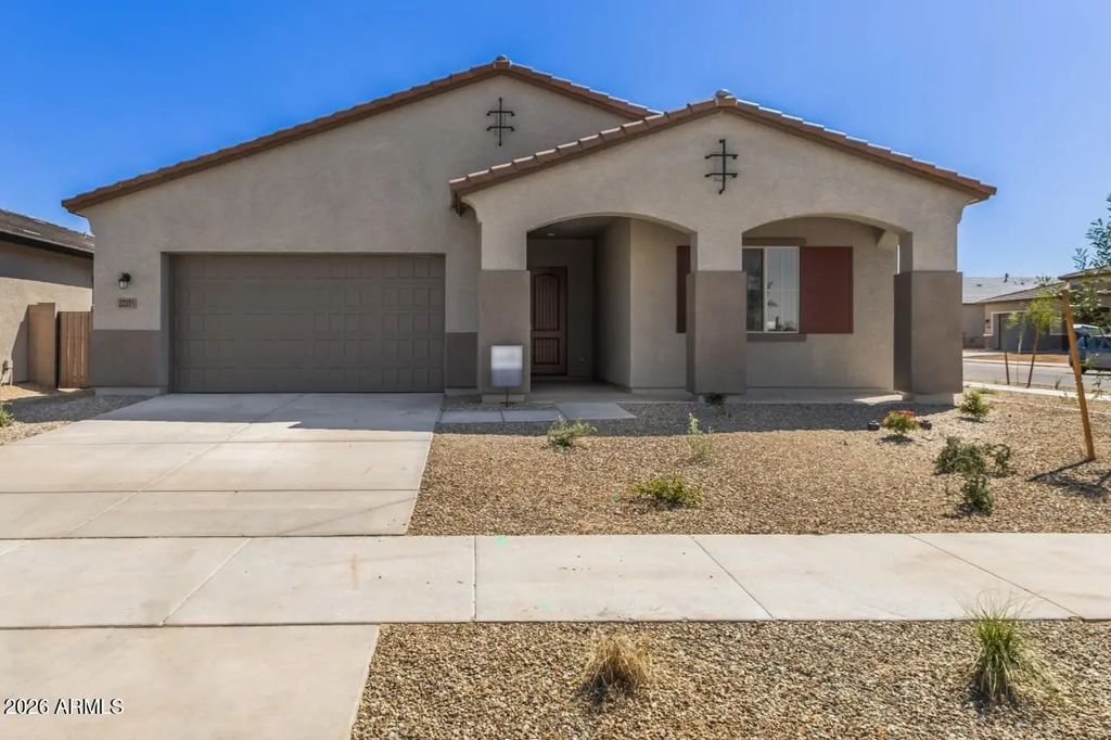 22231 W Tonopah Drive, Surprise