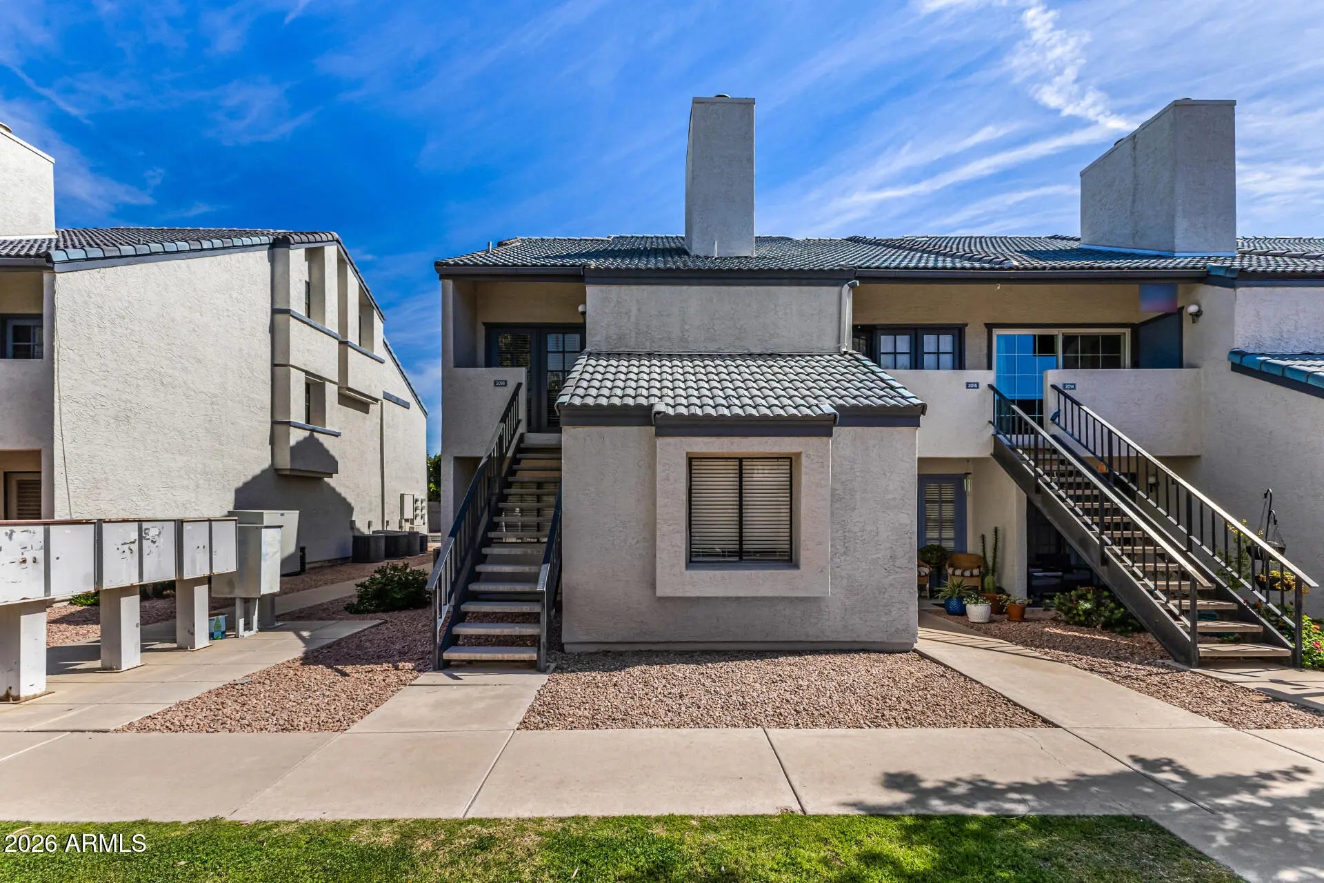 Photo of Listing #6990778