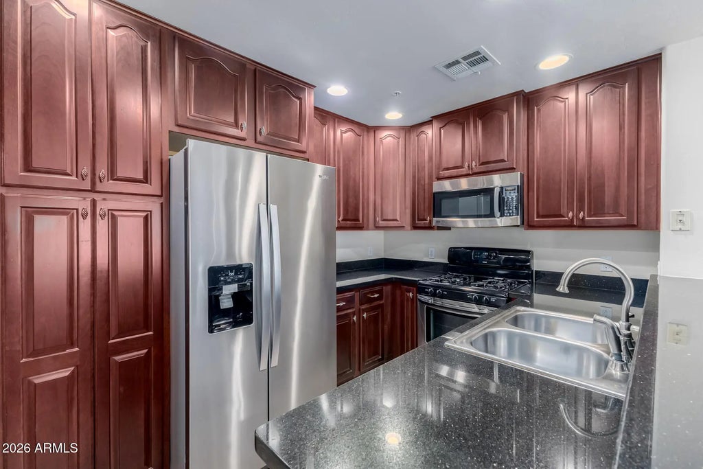 5450 E Deer Valley Drive (unit 3019), Phoenix