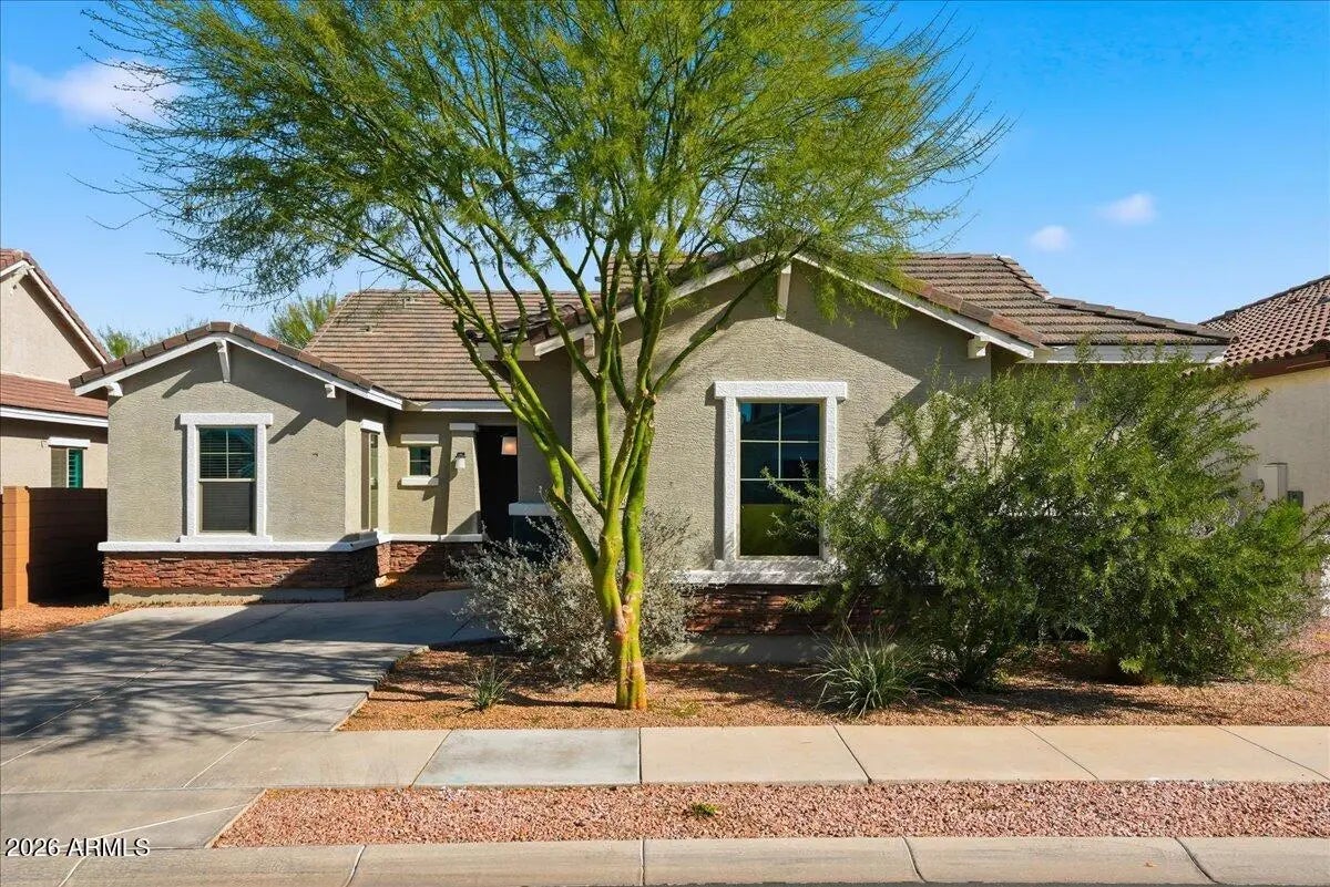 Photo of Listing #6990464