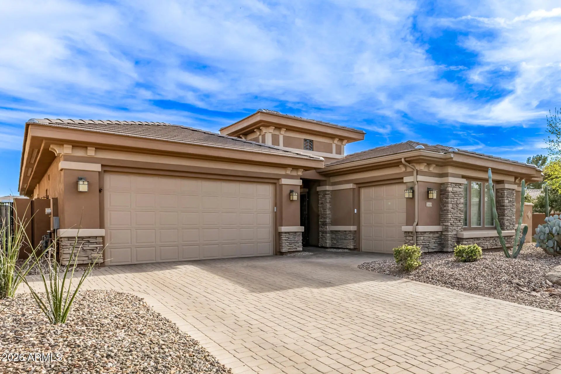 Photo of Listing #6991674