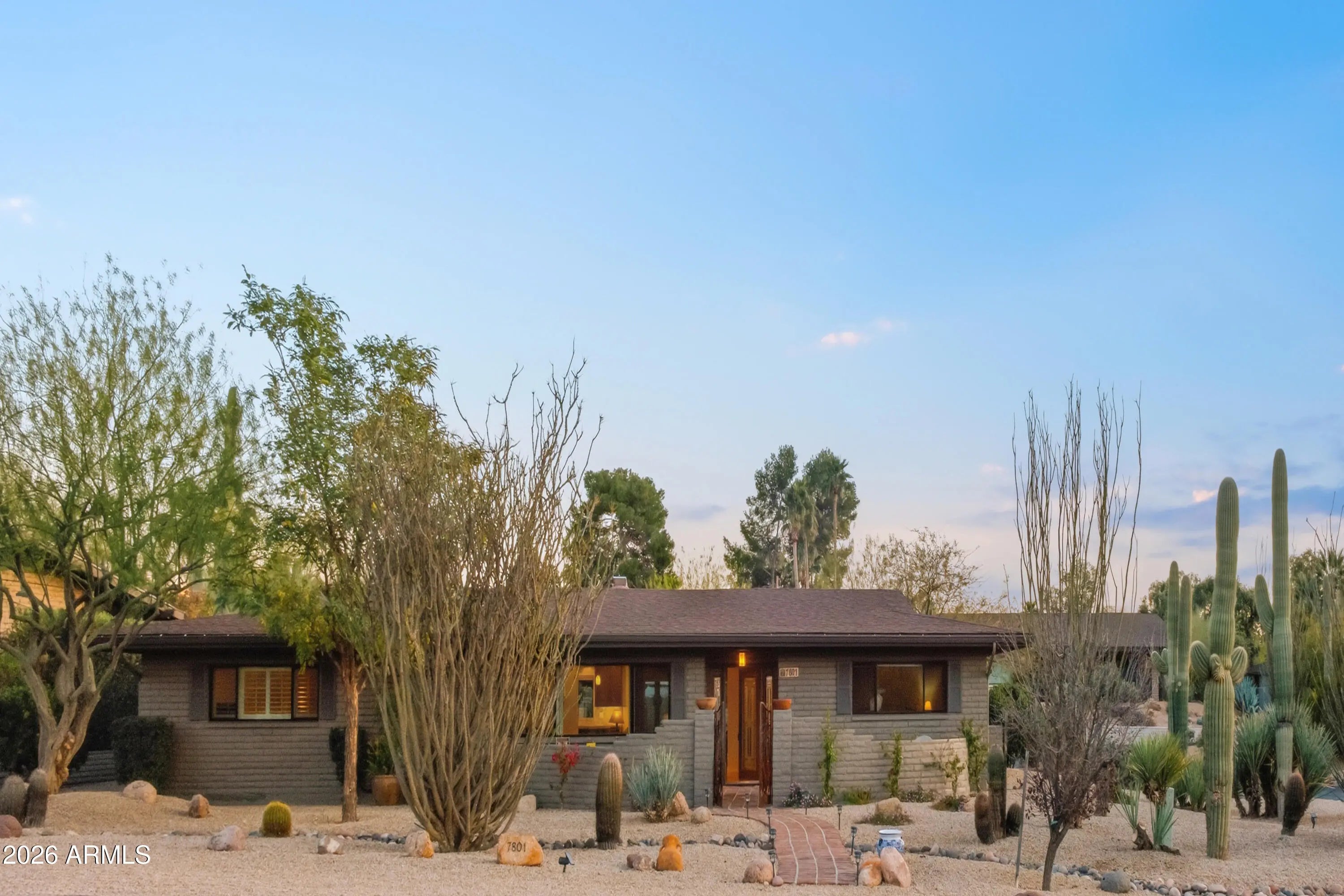 Photo of Listing #6991453