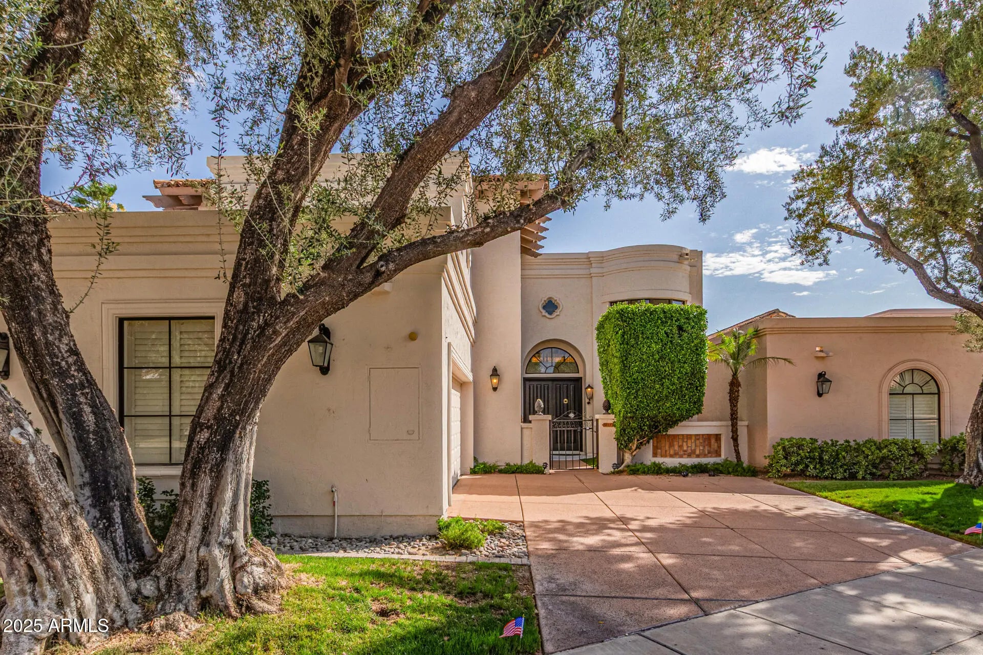 Photo of Listing #6990846