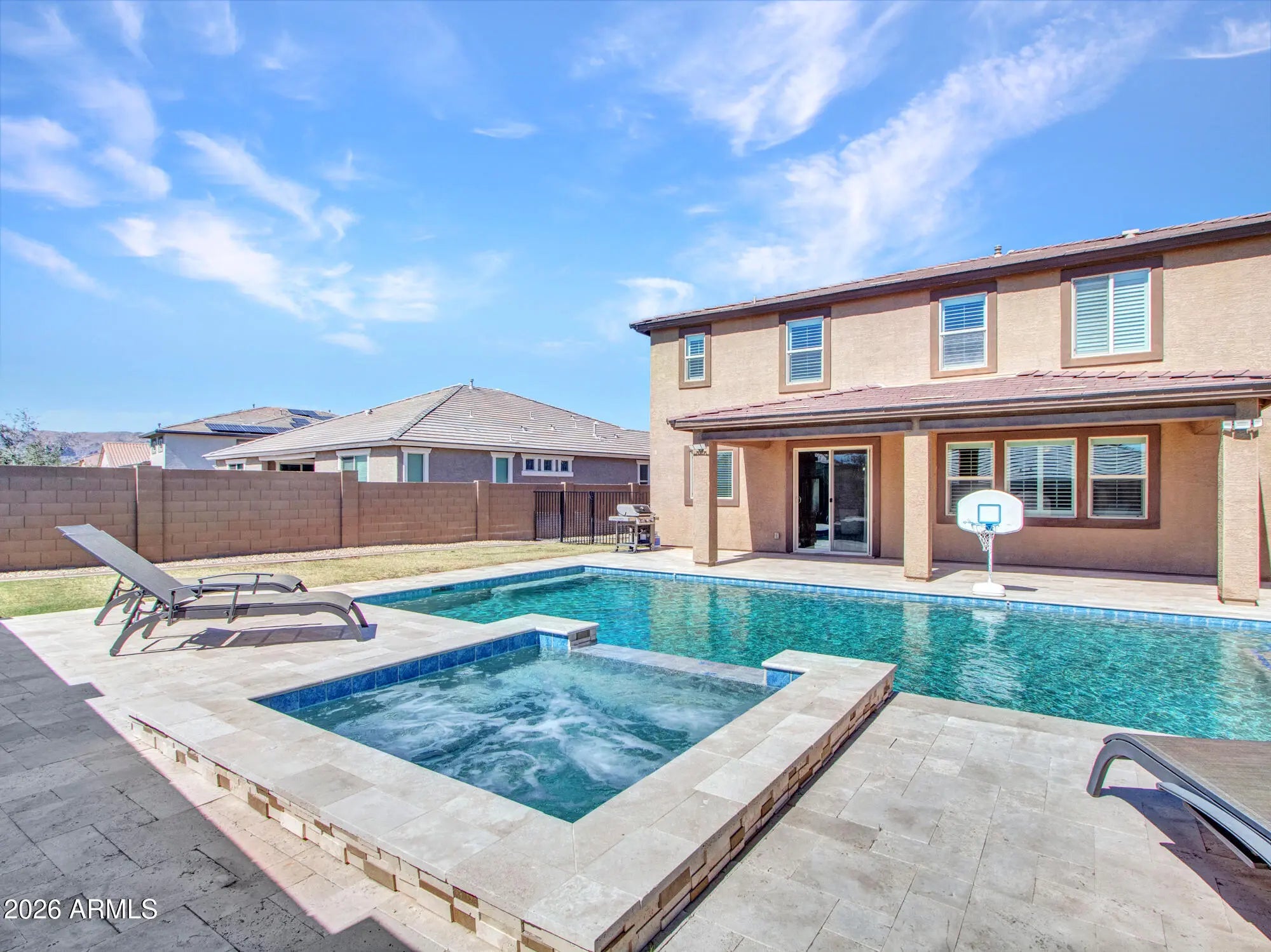 Photo of Listing #6991690